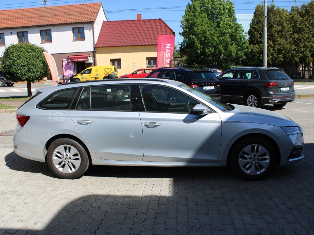 Škoda Octavia, 2,0 TDI Ambition 1.majitel CZ - fotka 3