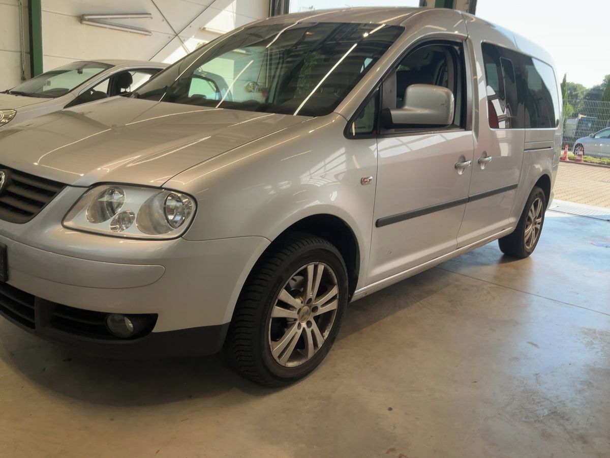 Volkswagen Caddy, CADDY MAXI 1.6Mpi 75KW 7-MÍST - fotka 2