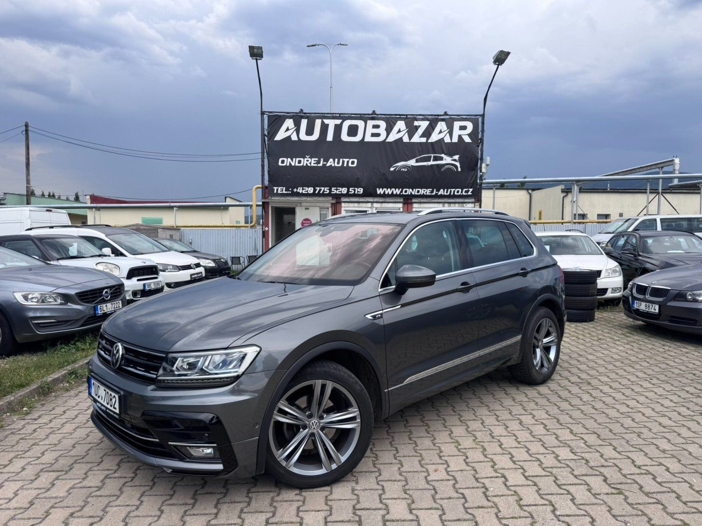 Volkswagen Tiguan, R-LINE 1,5 TSI 110 KW 1. MAJ