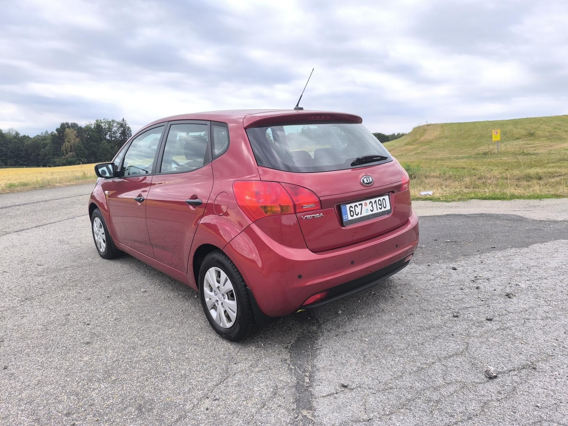 Kia Venga, 1.4+LPG SERVISNÍ KN,1.MAJ CZ - fotka 5