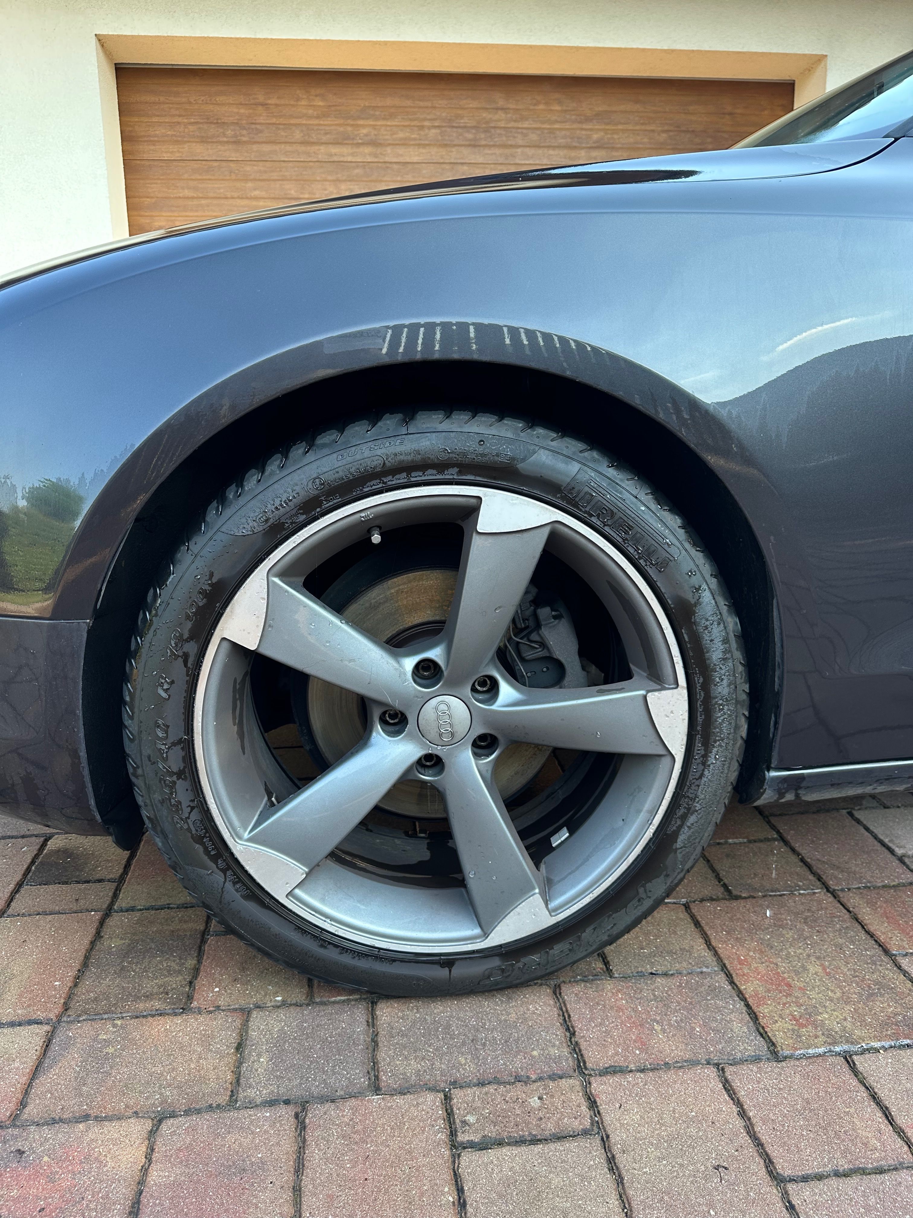 Audi A5, 2.0 TDI MANUÁL SPORTBACK - fotka 4