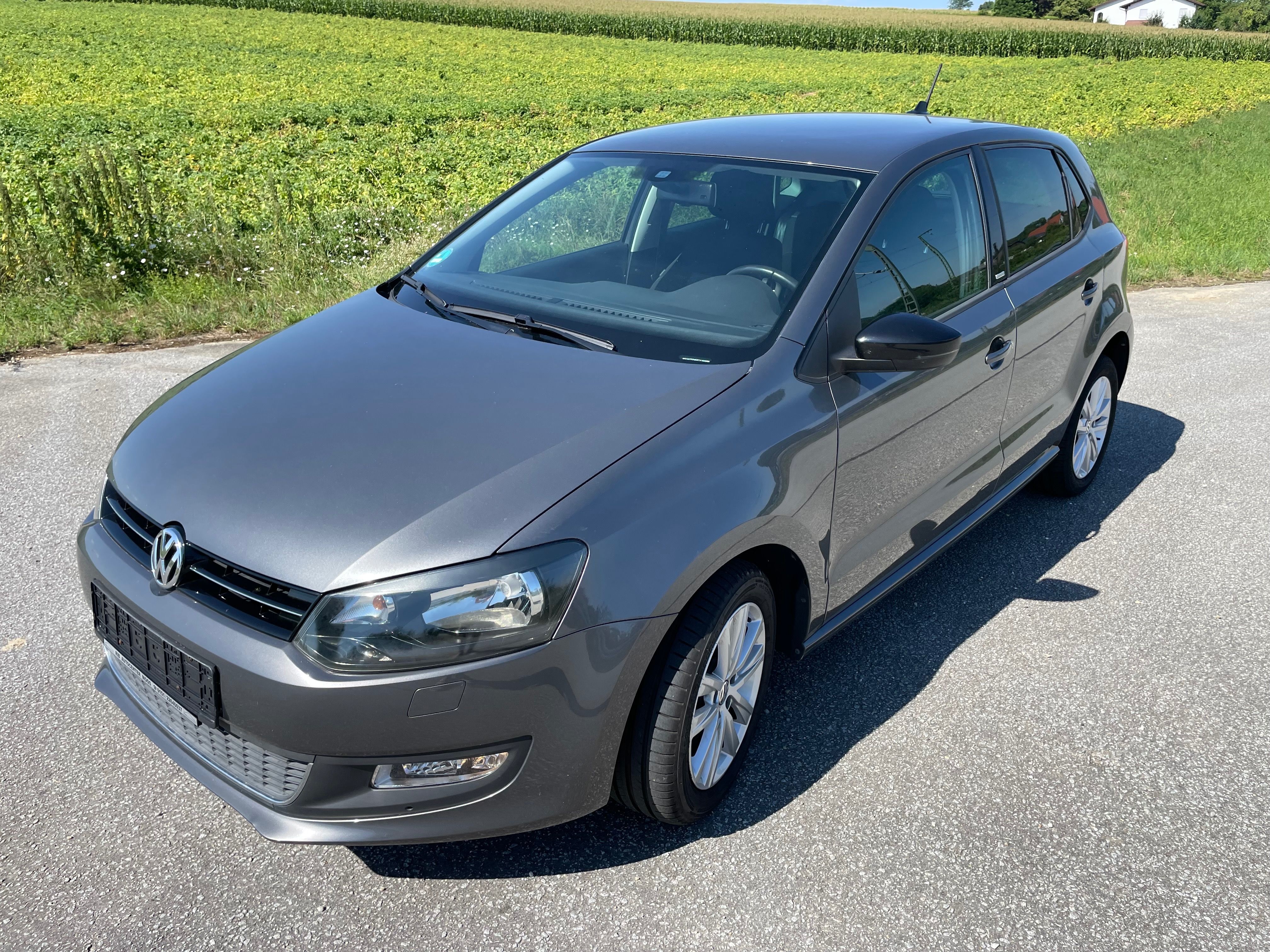Volkswagen Polo, 1,4 63KW STYLE HIGHLINE - fotka 6