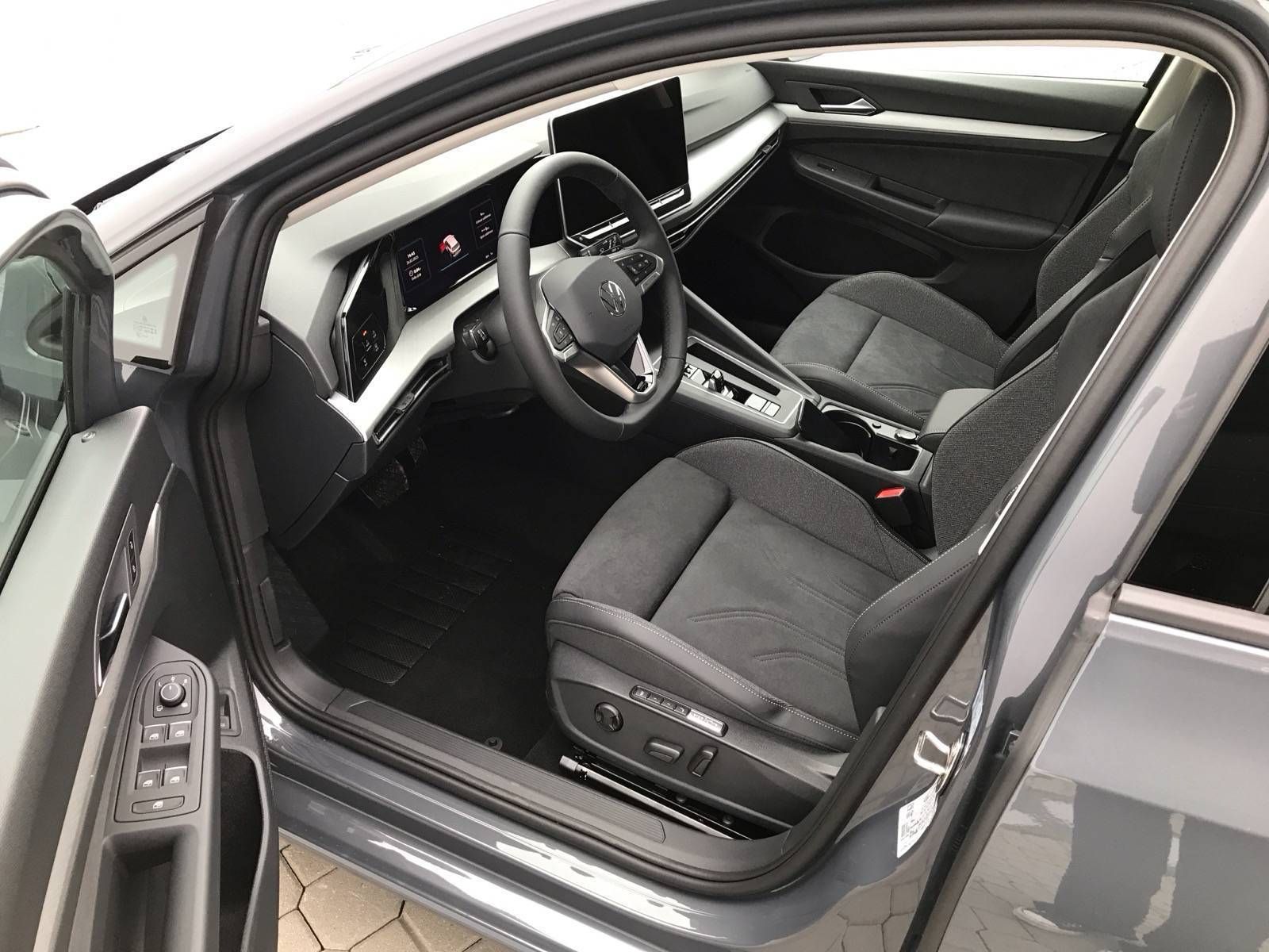 Volkswagen Golf, People 7DSG 1,5eTSI - fotka 5