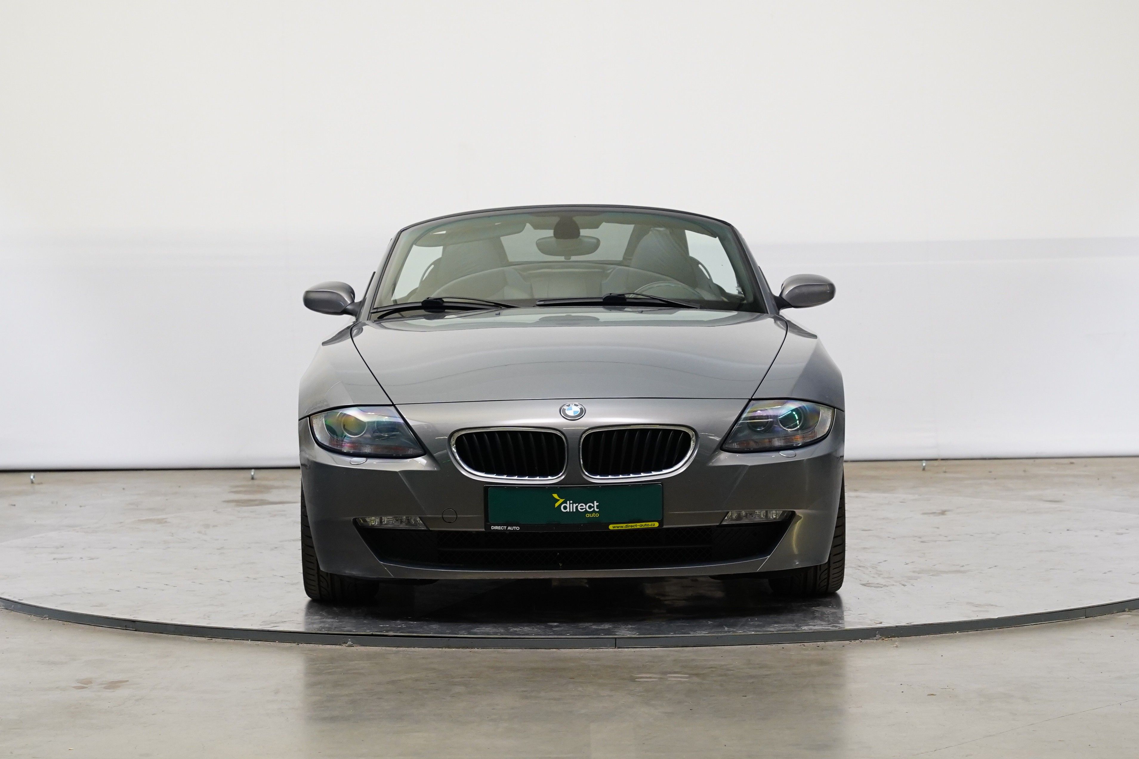 BMW Z4, 2.5i sDrive 130kW V6 - fotka 4