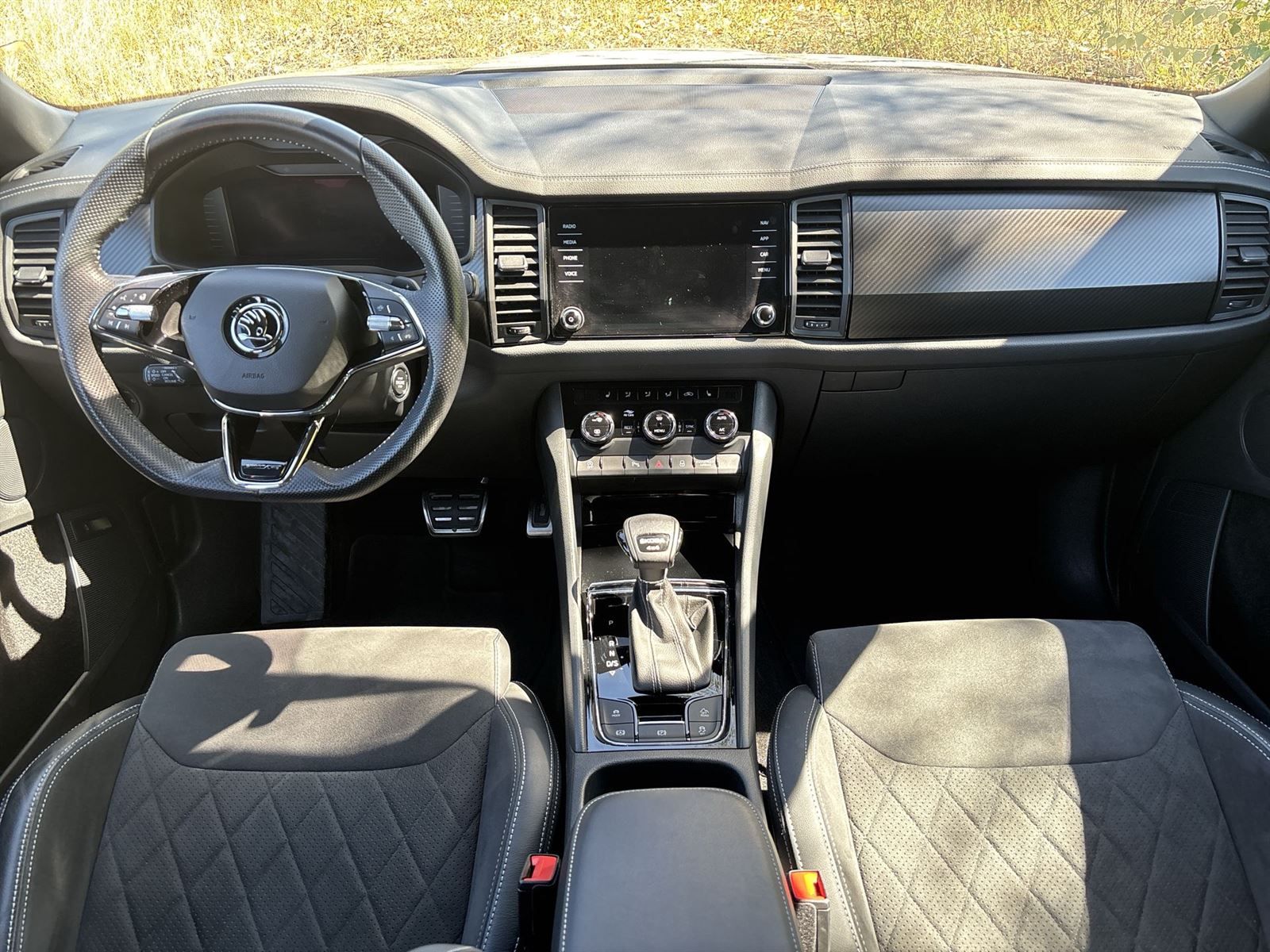 Škoda Kodiaq, 2.0 TSI 4x4 DSG Sportline+ - fotka 5