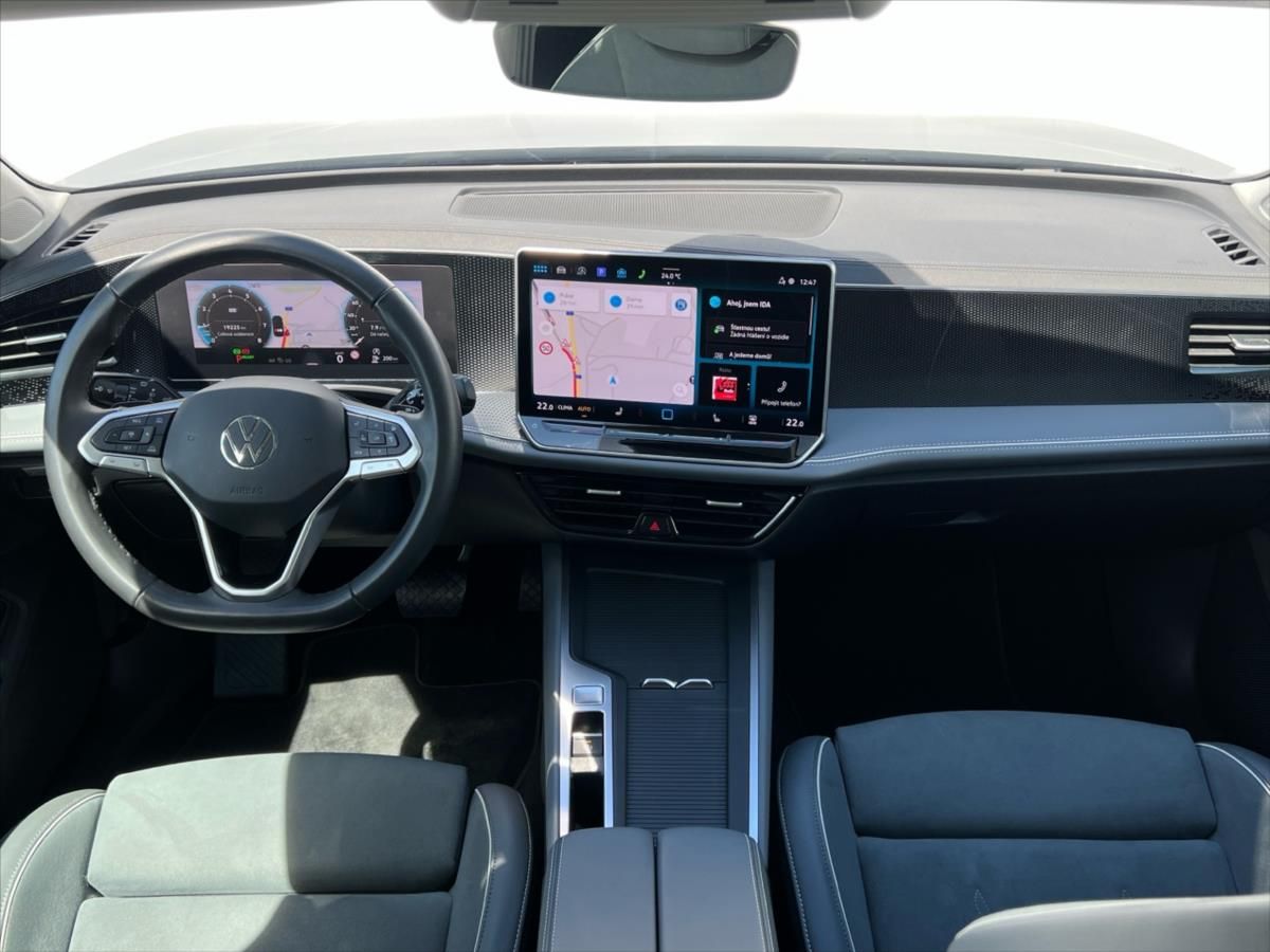Volkswagen Passat Variant, 1,5 eTSi 110 kW 7DSG BUSINESS - fotka 5