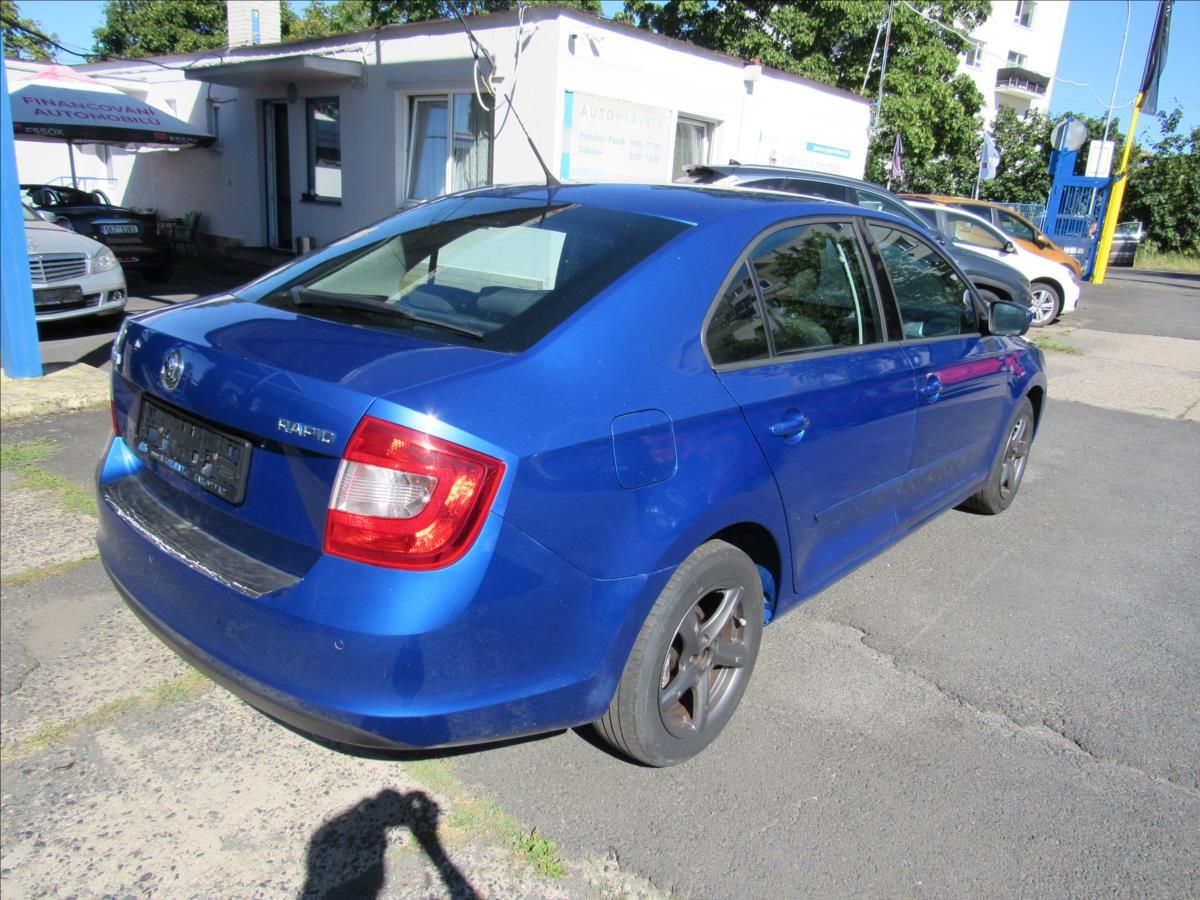 Škoda Rapid, 1,2 TSI 77kW - fotka 6