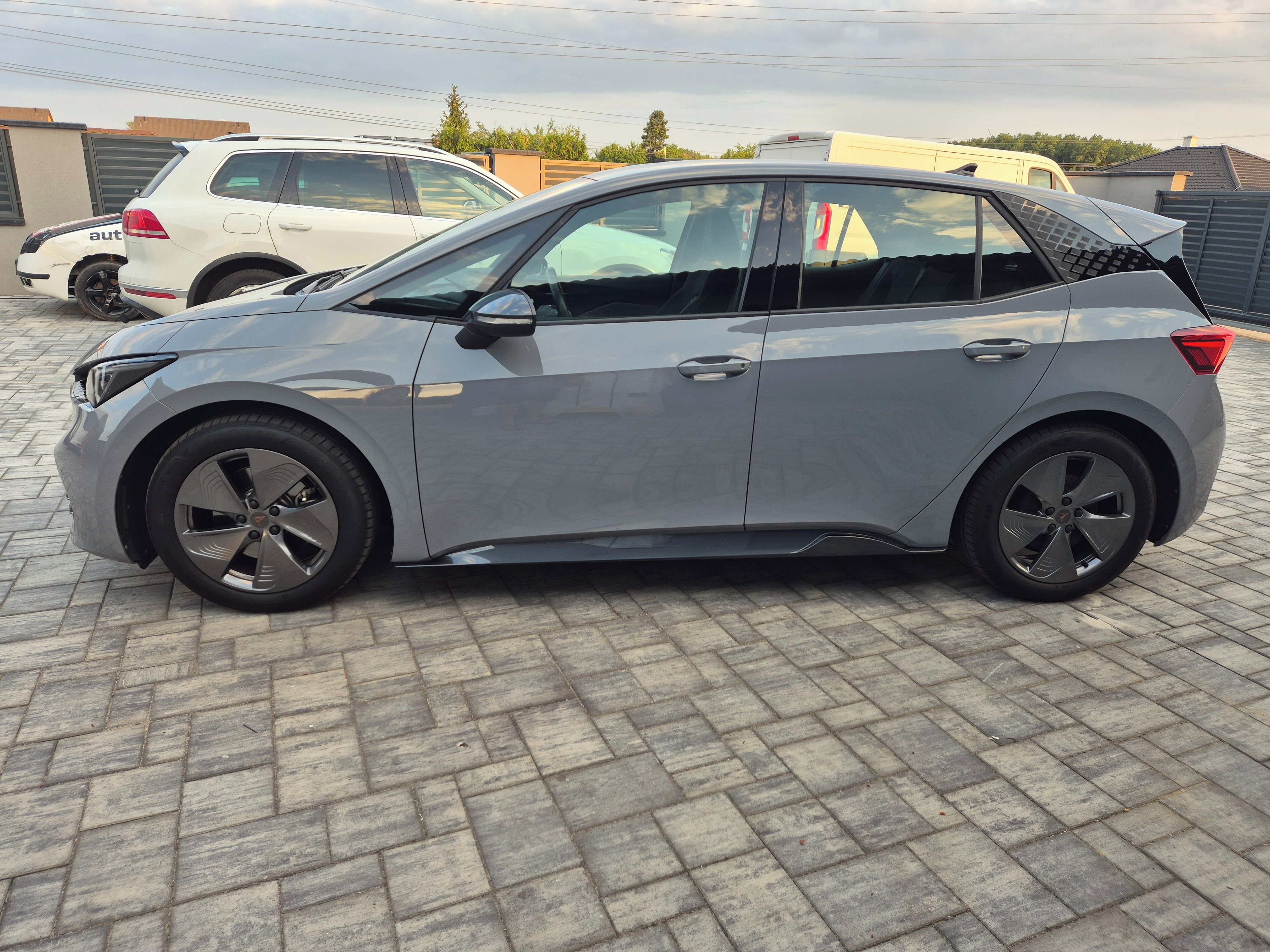 Cupra Born, 150kw 58/62kwh 2024 SOH 96.3% - fotka 4