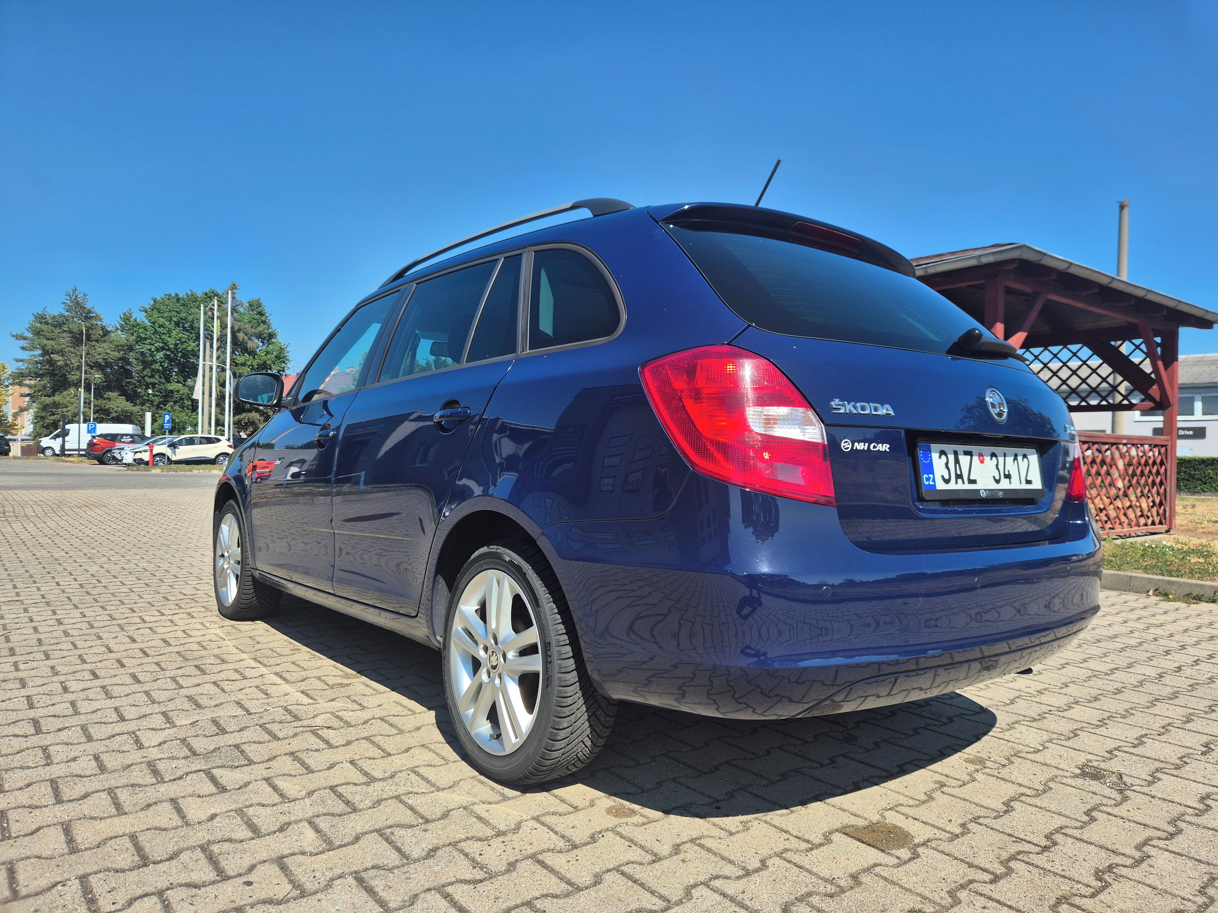Škoda Fabia, Škoda Fabia Elegance plus - fotka 4