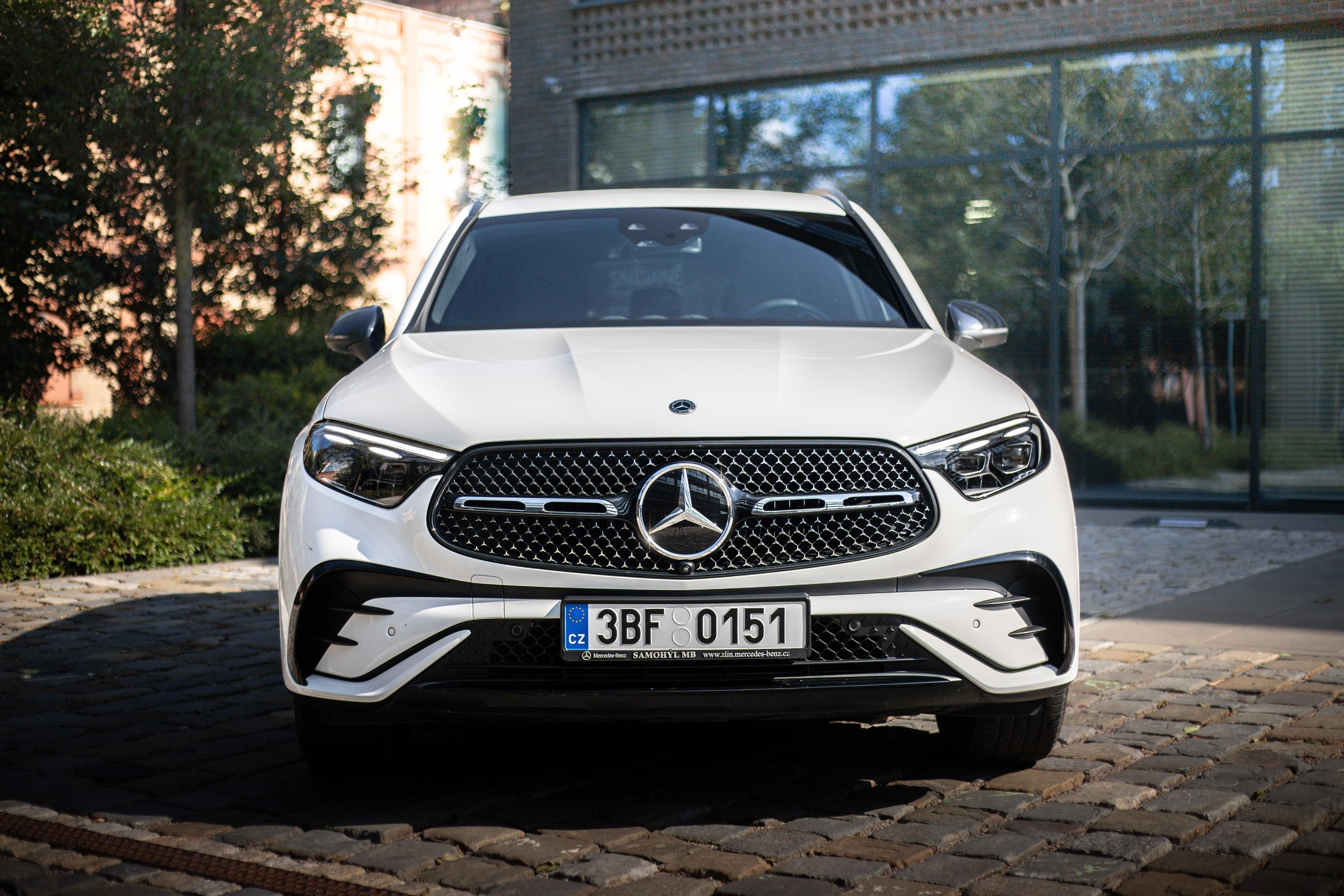 Mercedes-Benz GLC, Mercedes-Benz GLC 2.0 145kw - fotka 3