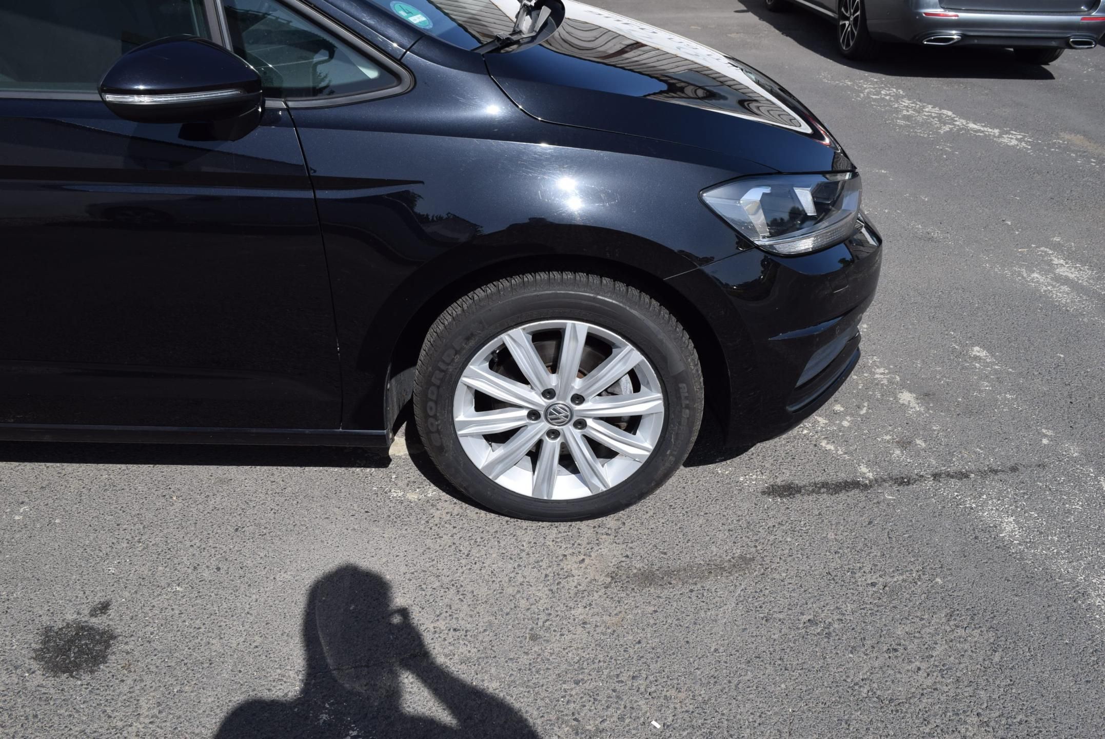 Volkswagen Touran, 2.0TDI 110kw 7MÍST CLBMT OPS - fotka 5