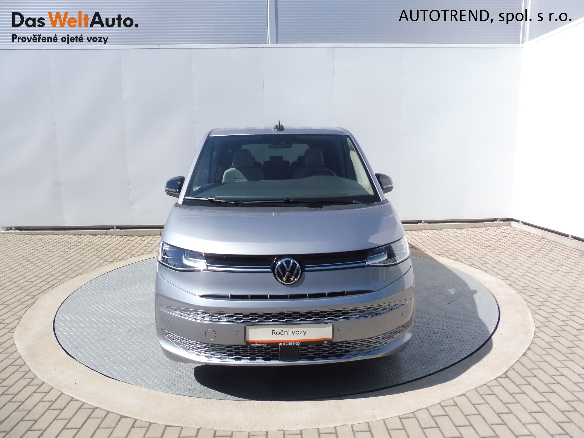 Volkswagen Multivan, Long Life 2,0 TDI 110kW DSG - fotka 4