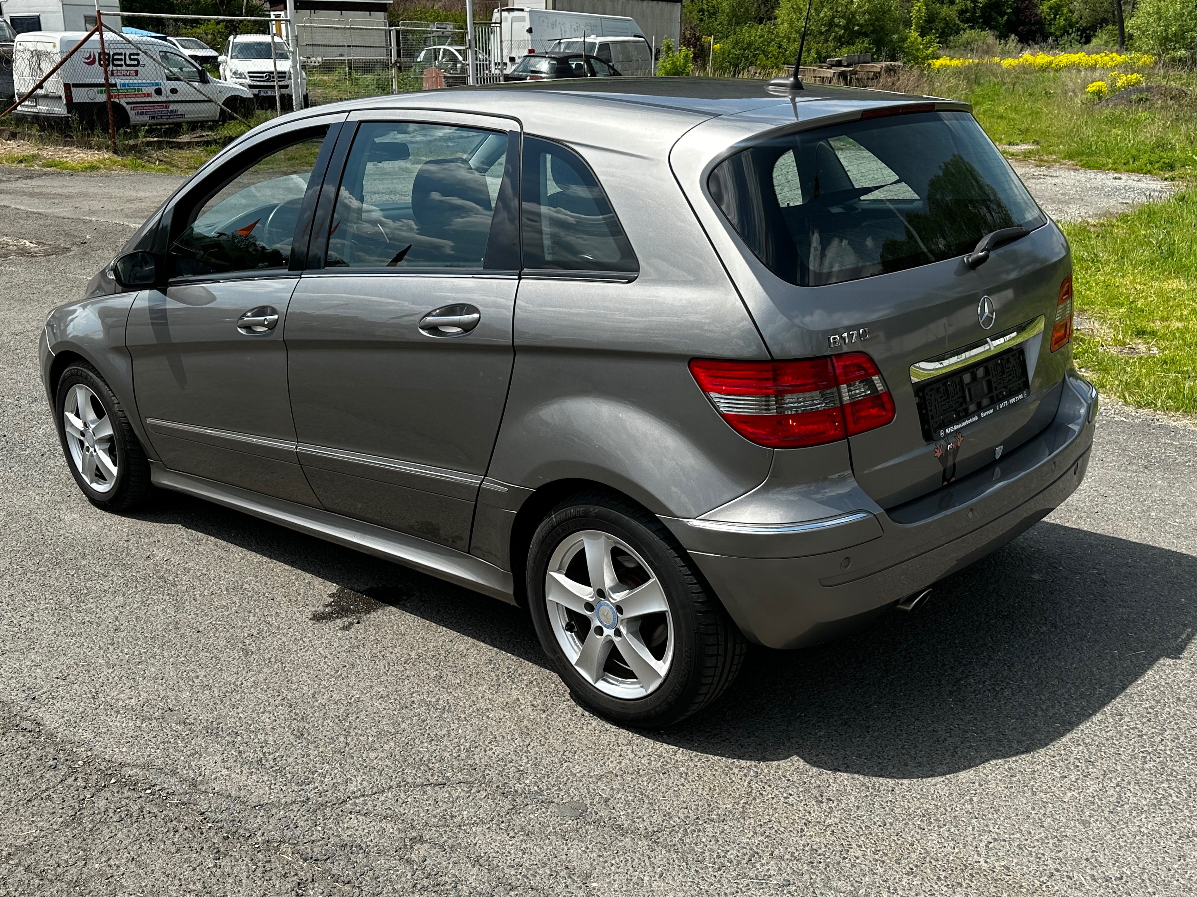 Mercedes-Benz Třídy B, B 170, automat, stk, klima - fotka 4
