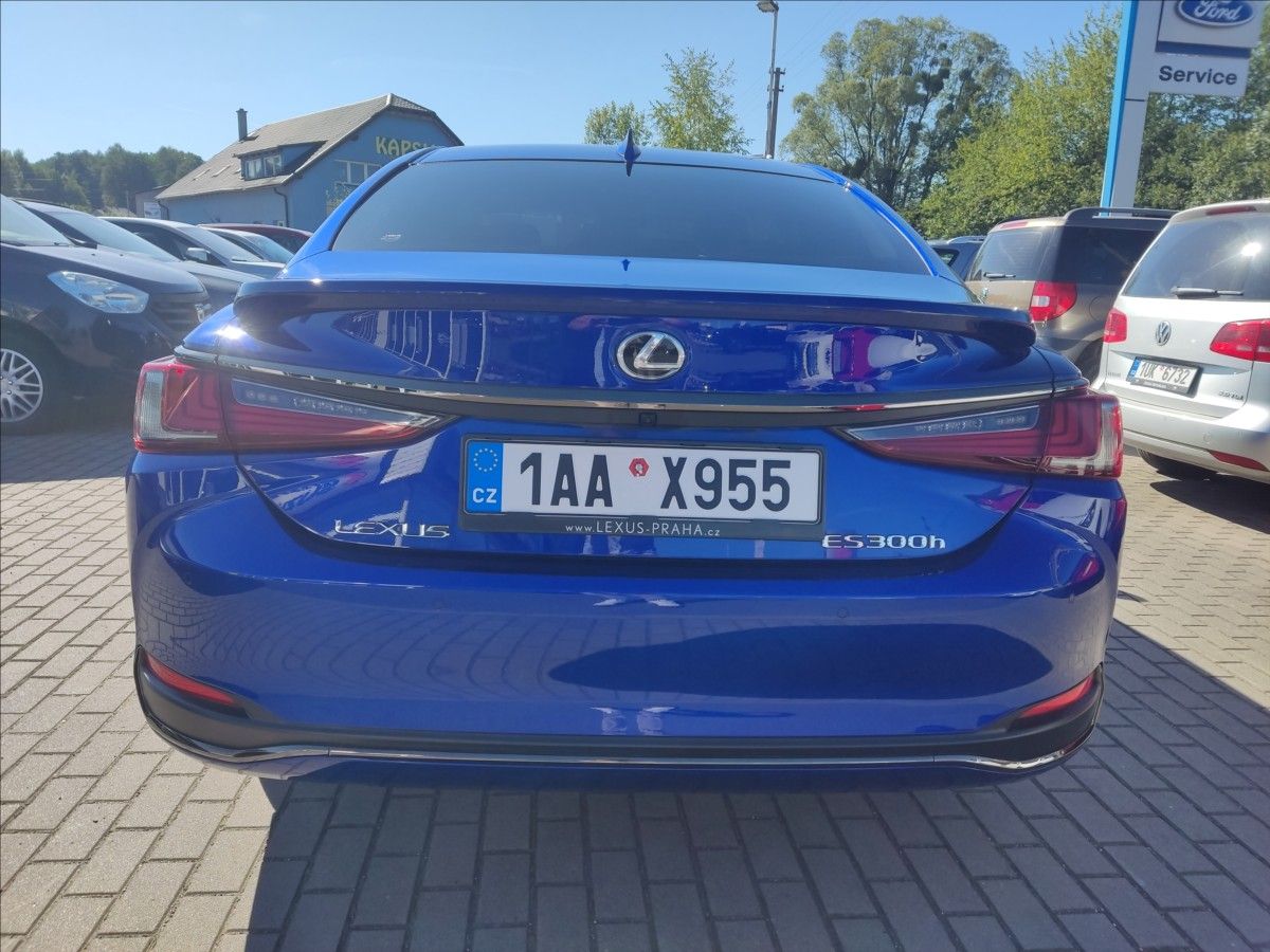 Lexus ES 300h, 2,5   ES volat předem! - fotka 6