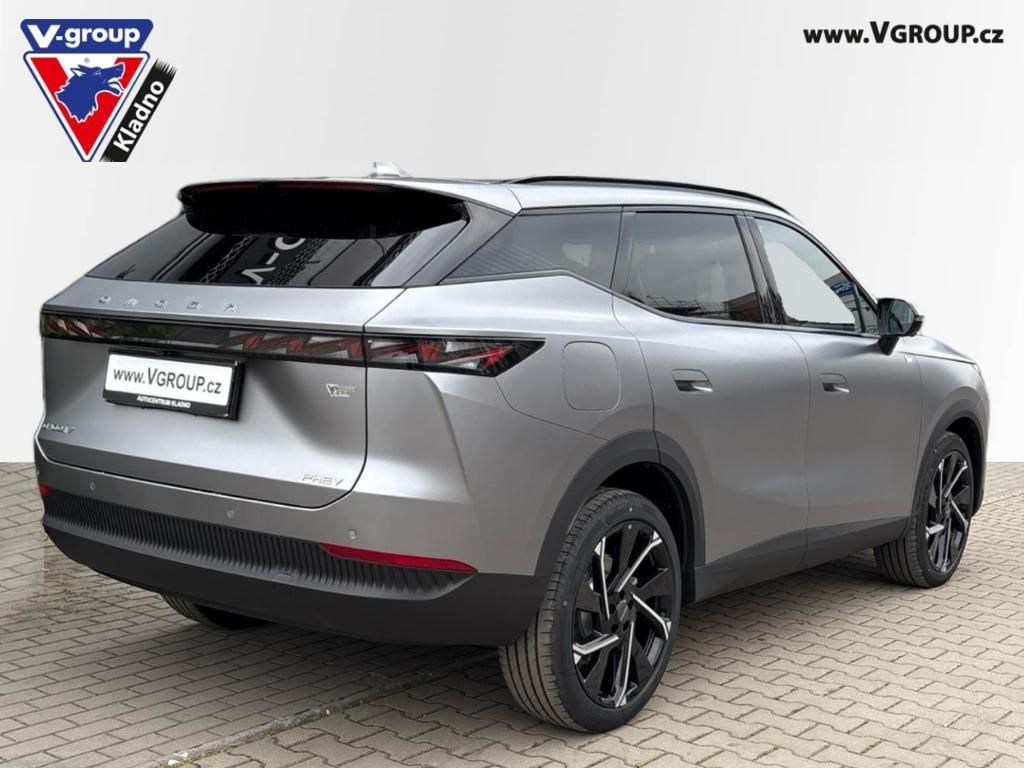 Omoda 7, PHEV luxury - fotka 4