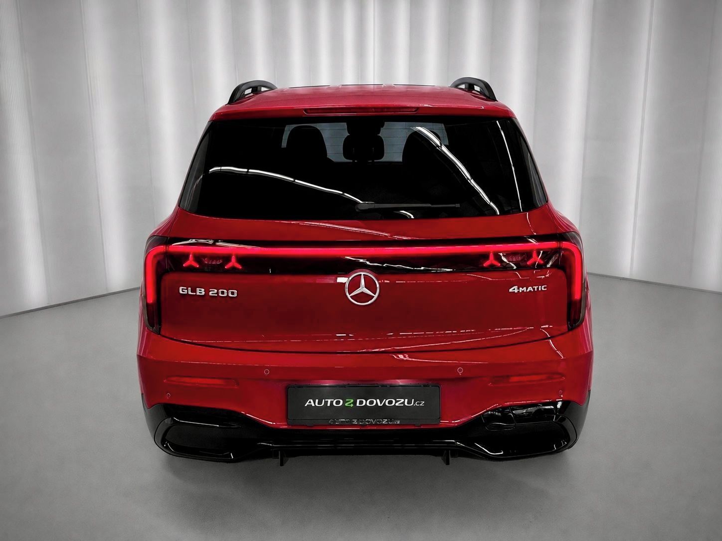 Mercedes-Benz GLB, 8G-eDCT 4MATIC AMG, PANORAMA, - fotka 5