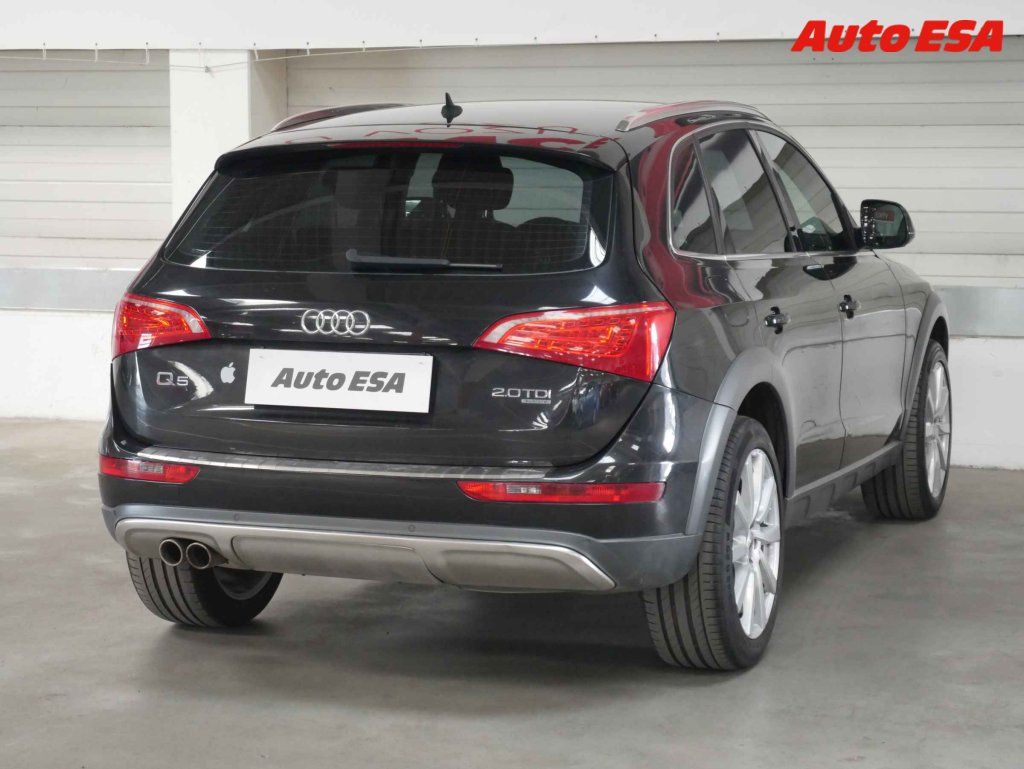 Audi Q5, 2.0TDi Quattro - fotka 6