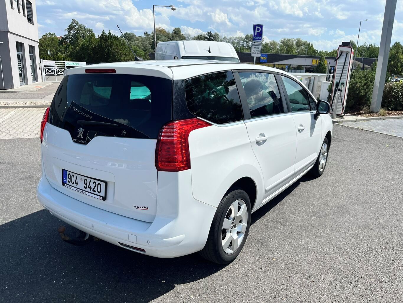 Peugeot 5008, ALLURE 2.0 HDi - fotka 4