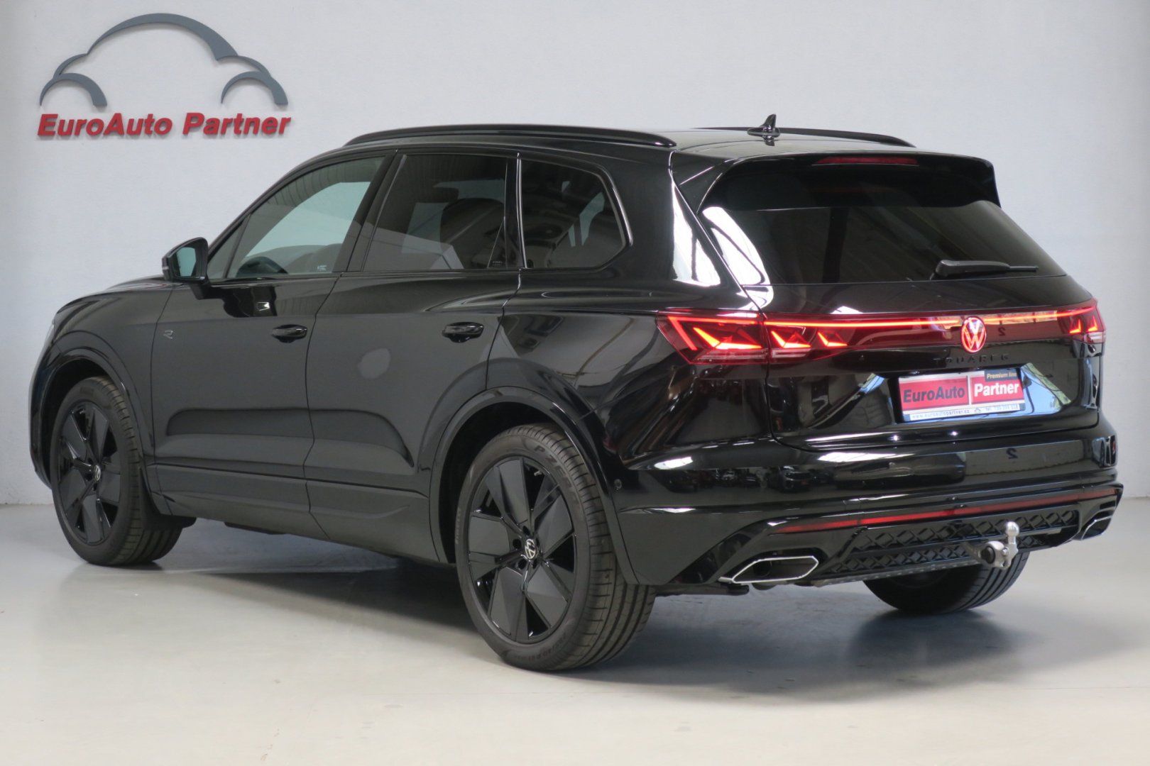 Volkswagen Touareg, NEW Final Edition R Line 210kW - fotka 2