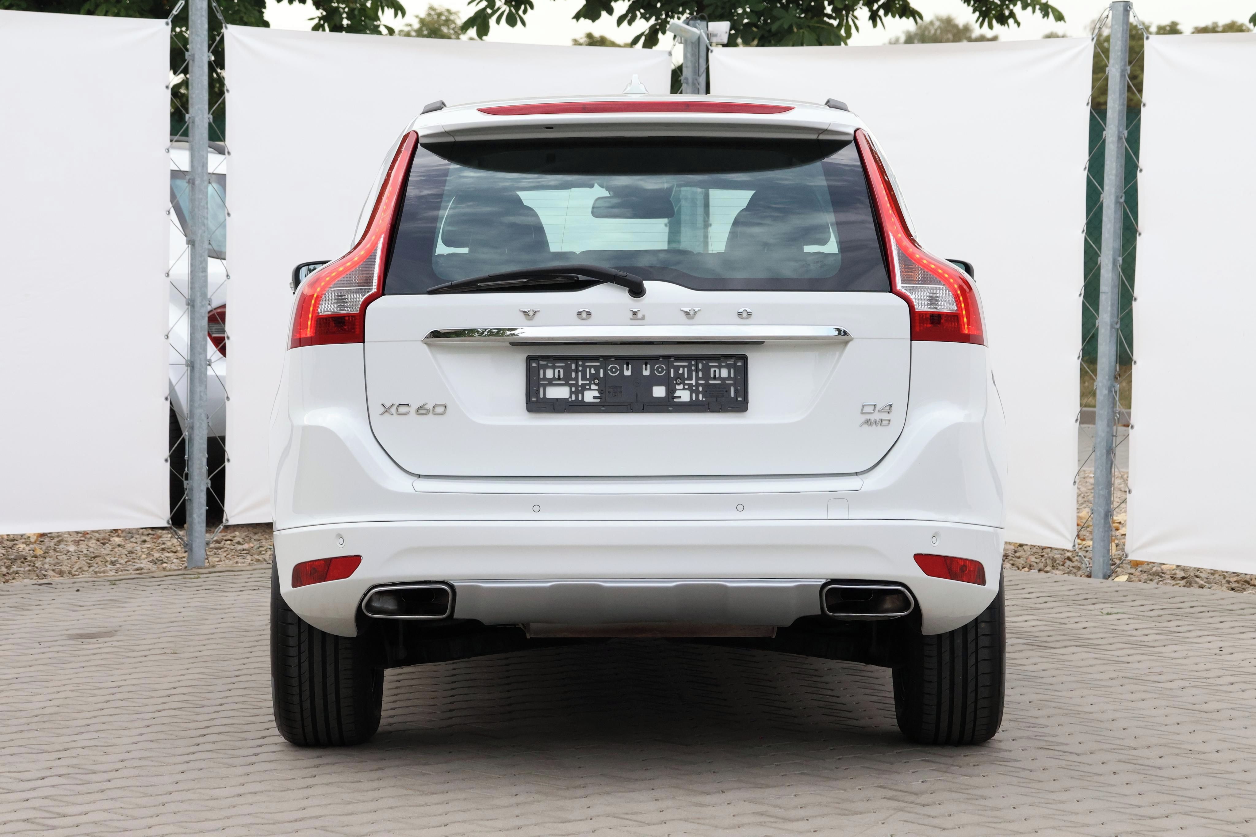 Volvo XC60, 2.4D5*120kW*AT*AWD*191.000km* - fotka 5