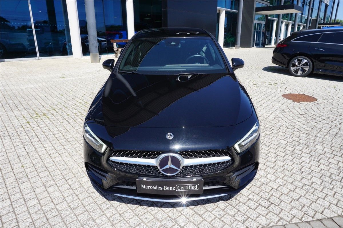 Mercedes-Benz Třídy A, 1,3 A 180 sedan 1. maj ČR - fotka 2
