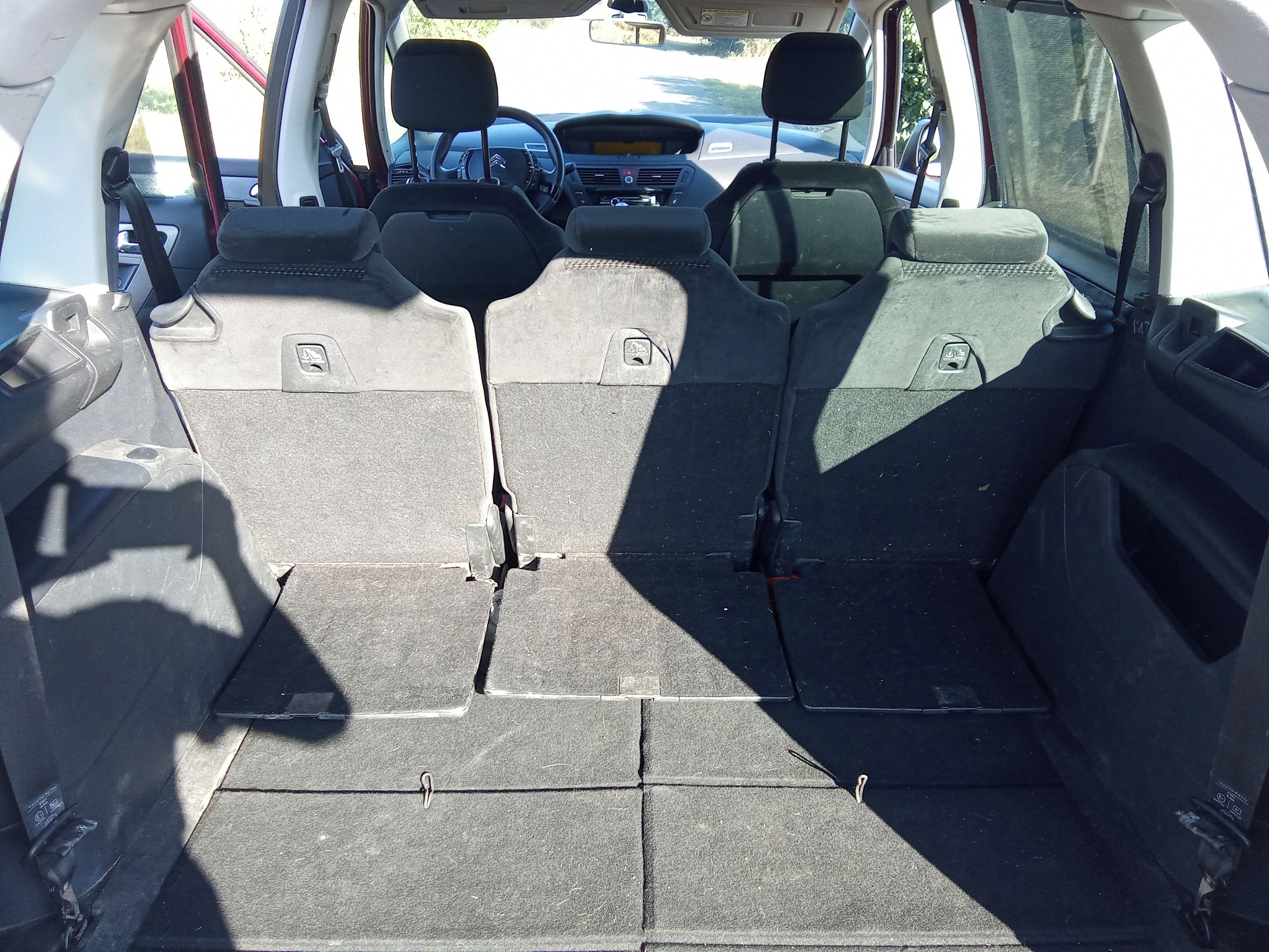 Citroën C4 Picasso, 1.6HDi 80kW / 2 x ALU KOLA - fotka 4