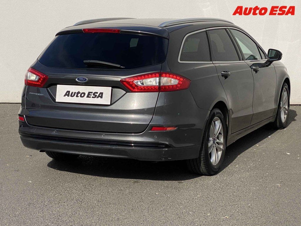 Ford Mondeo, 2.0 TDCi - fotka 4