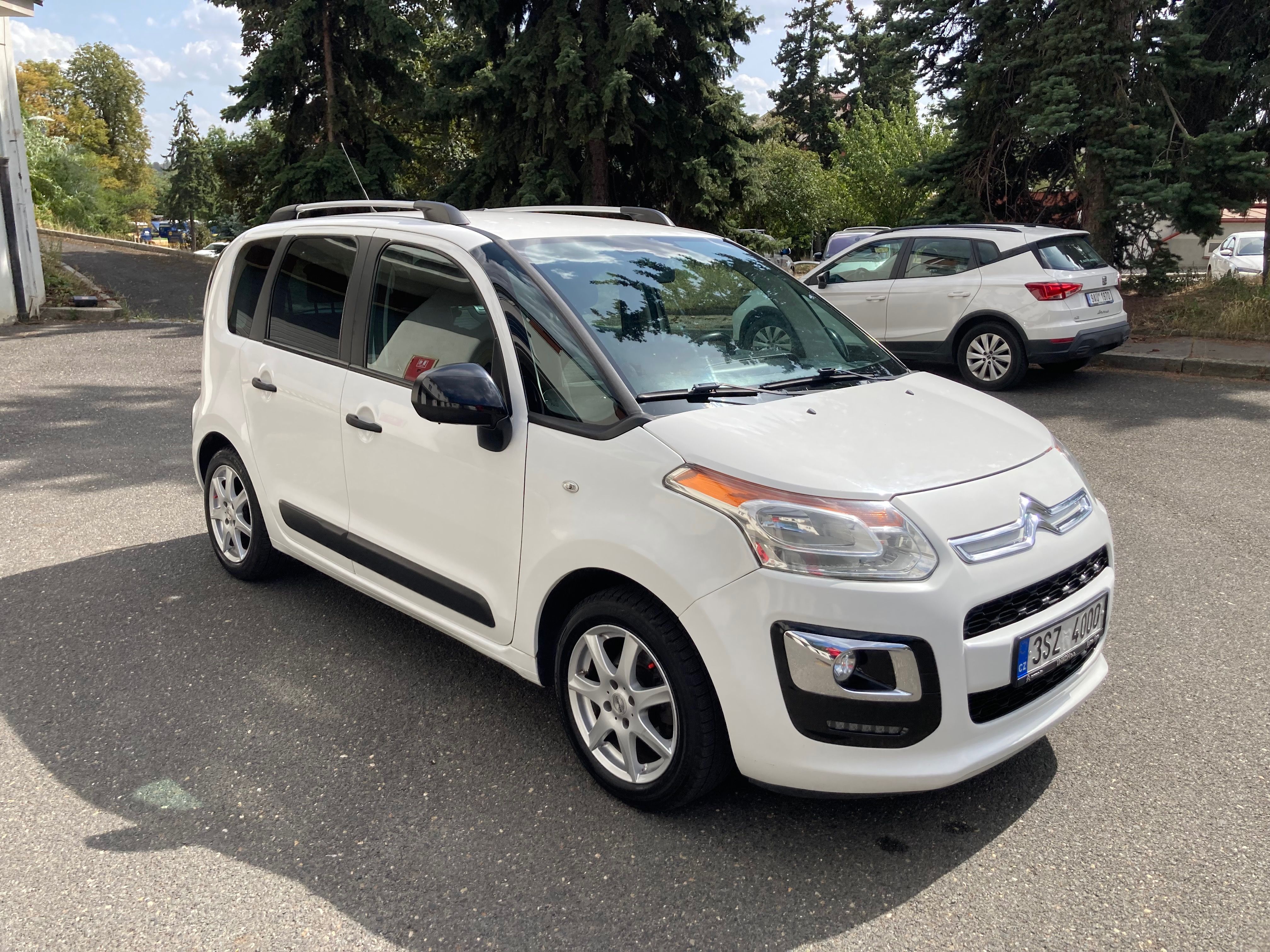 Citroën C3 Picasso, 1.6HDi73kW Tažné ALU16" ČR STK - fotka 3