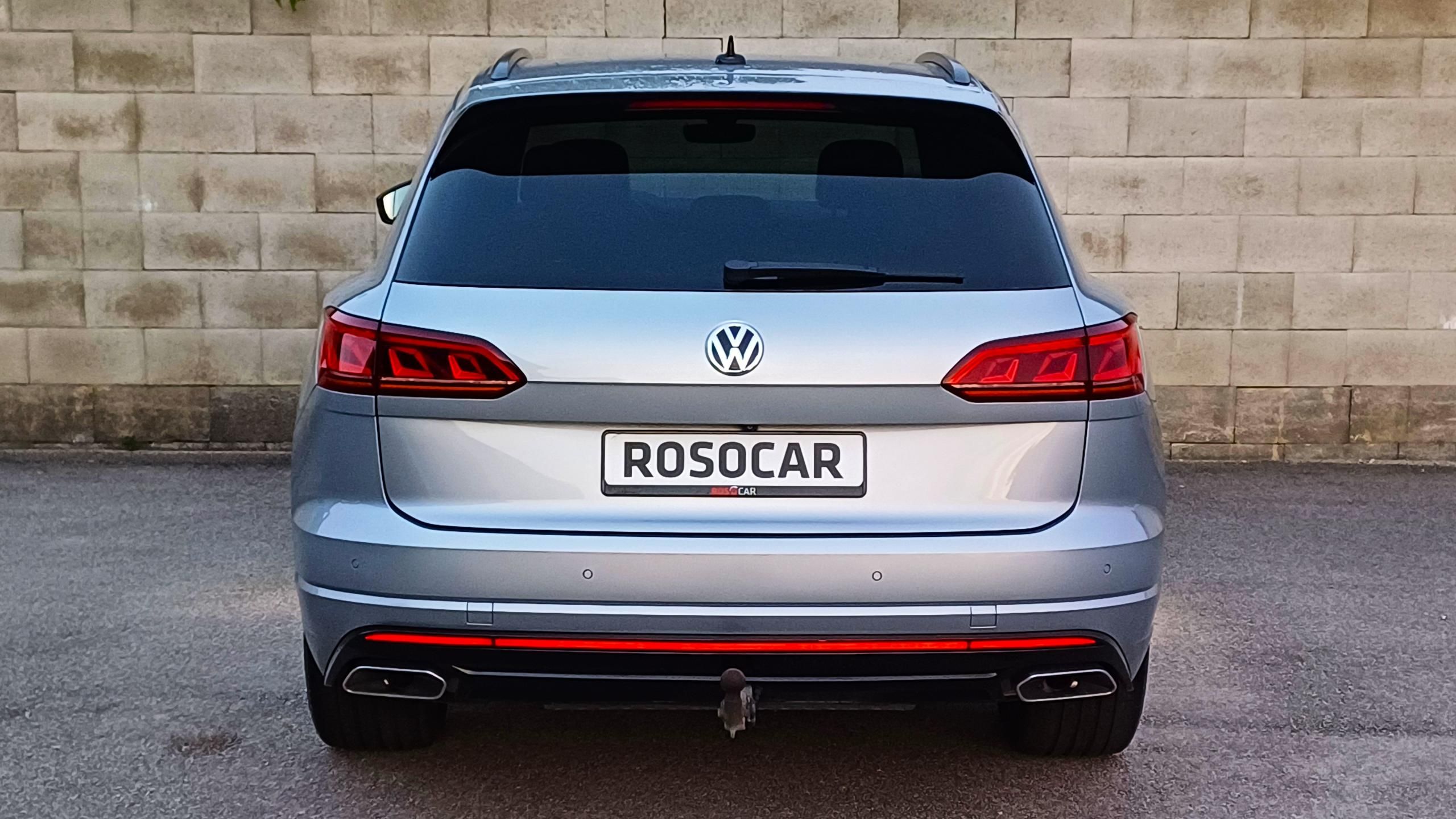 Volkswagen Touareg, R-LINE TDI 210kW-ČR-NEHAV-DPH- - fotka 6