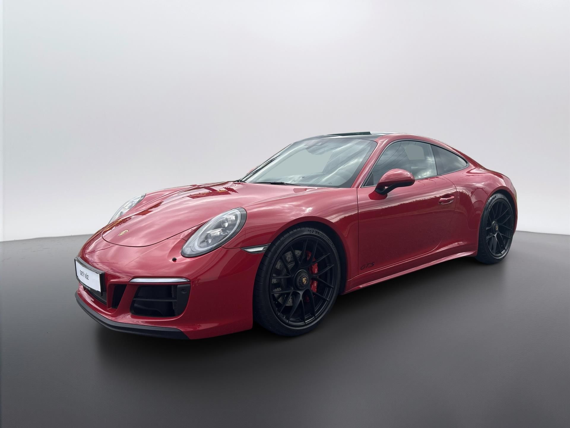 Porsche 911, Carrera 4 GTS Coupe
