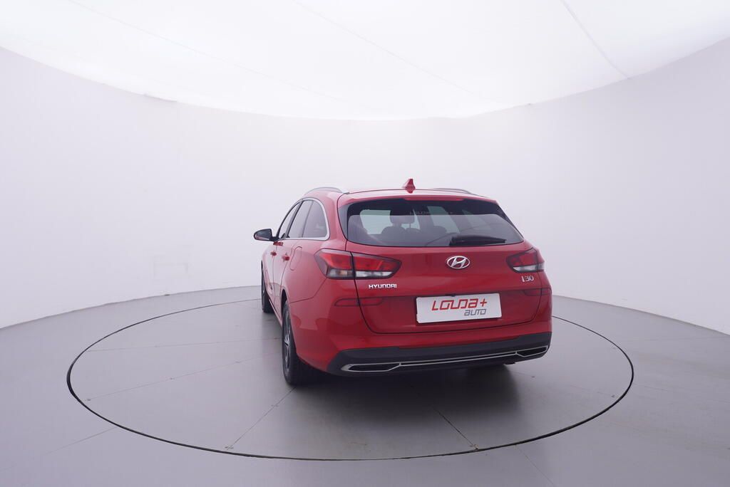 Hyundai i30, Smart 1.5 T-GDI 117 kW - fotka 4