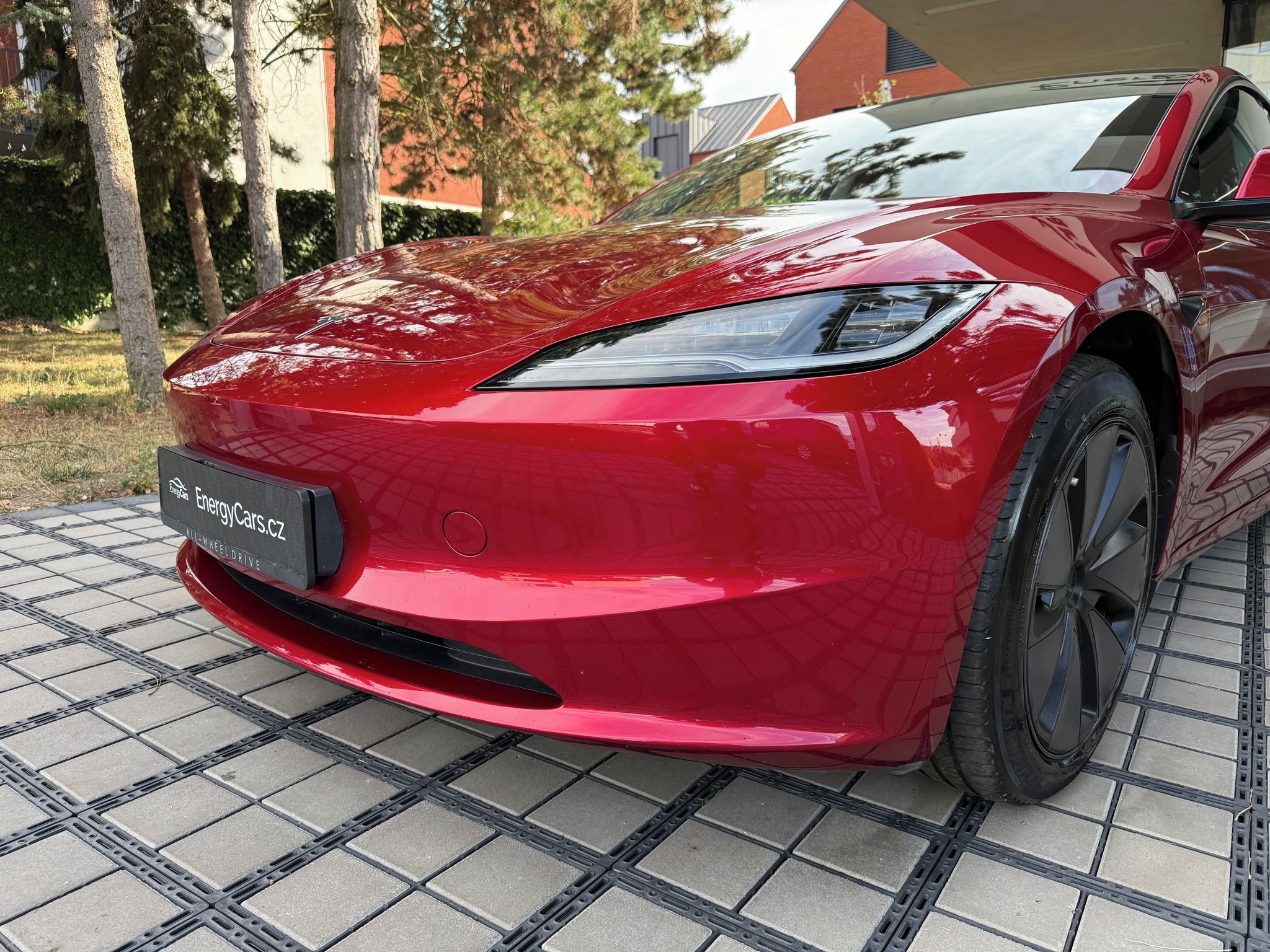 Tesla Model 3, Standart Range Premium - fotka 5