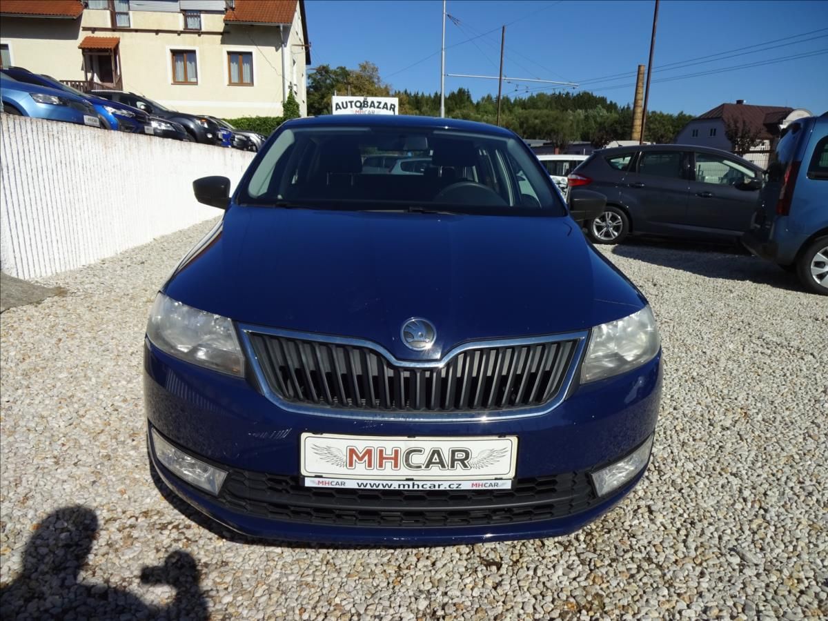 Škoda Rapid, 1,2i 55kW - fotka 2