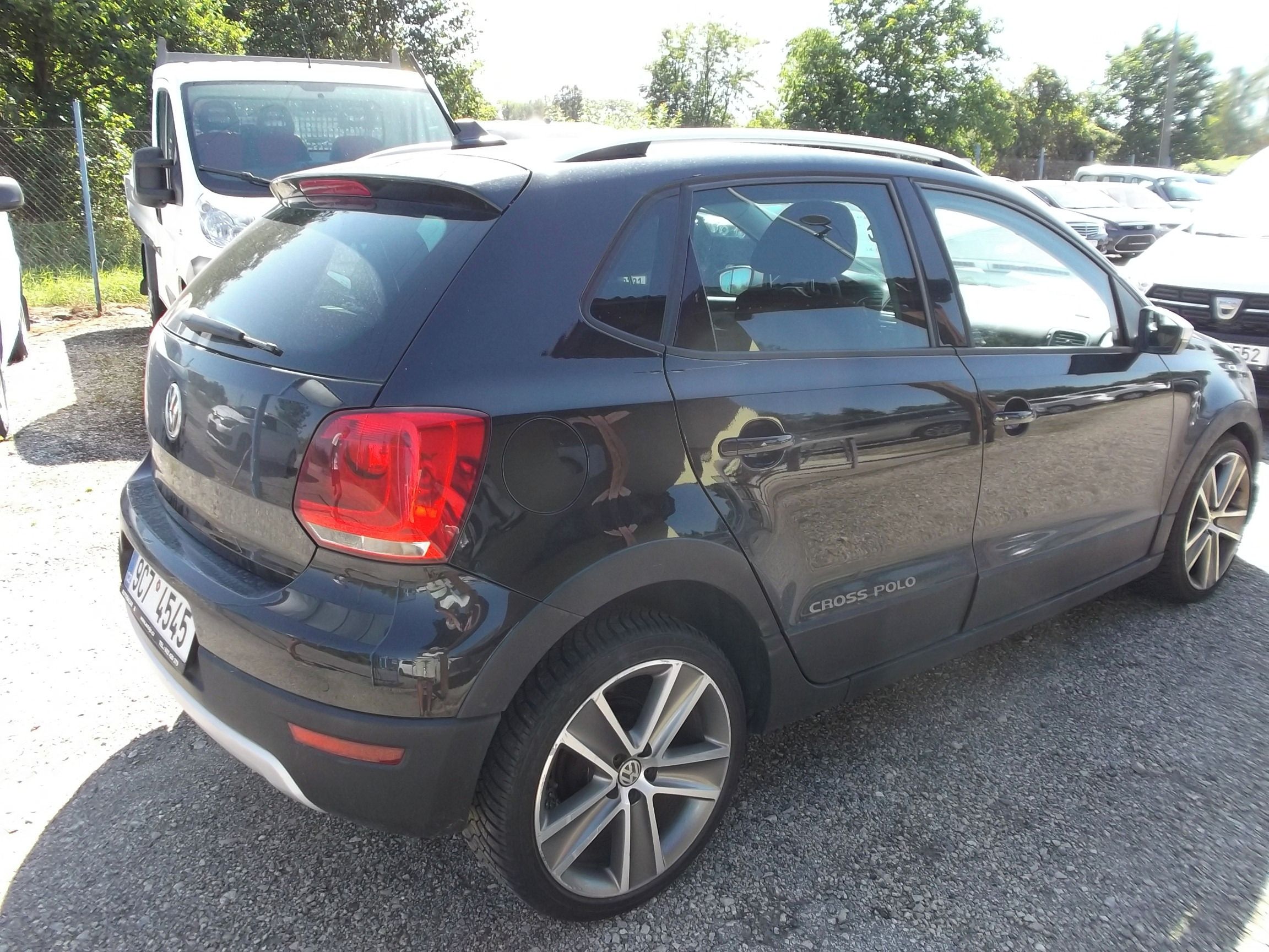 Volkswagen Polo, 1.4 i SCross - fotka 4
