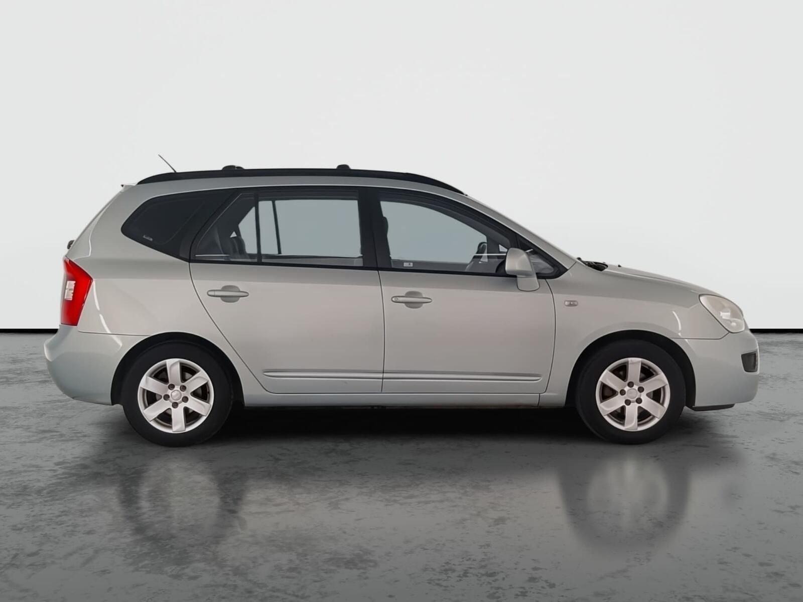 Kia Carens, 2.0 16V, Serv.kniha, po STK - fotka 6