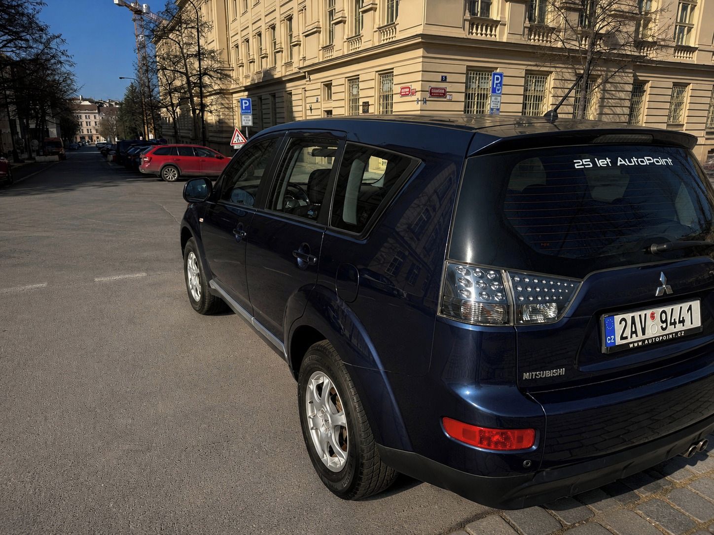 Mitsubishi Outlander, 2.0 TDI, pravidelný servis - fotka 5
