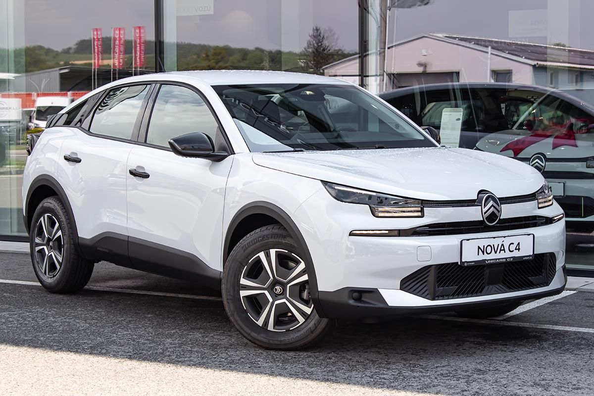Citroën C4, 1,2 YOU Hybrid 110k Automat - fotka 3