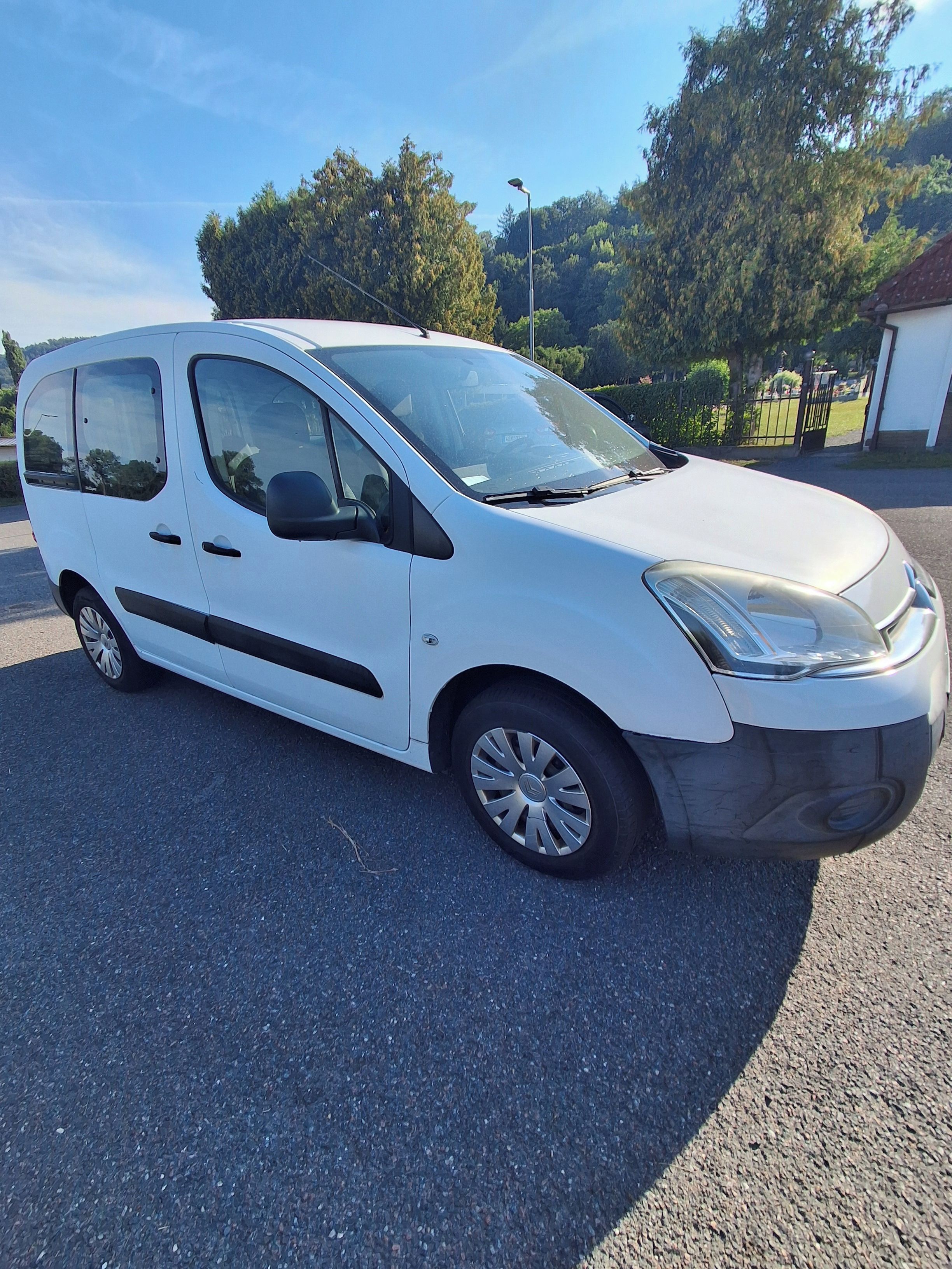 Citroën Berlingo, Berlingo Combi 1,6 - fotka 2