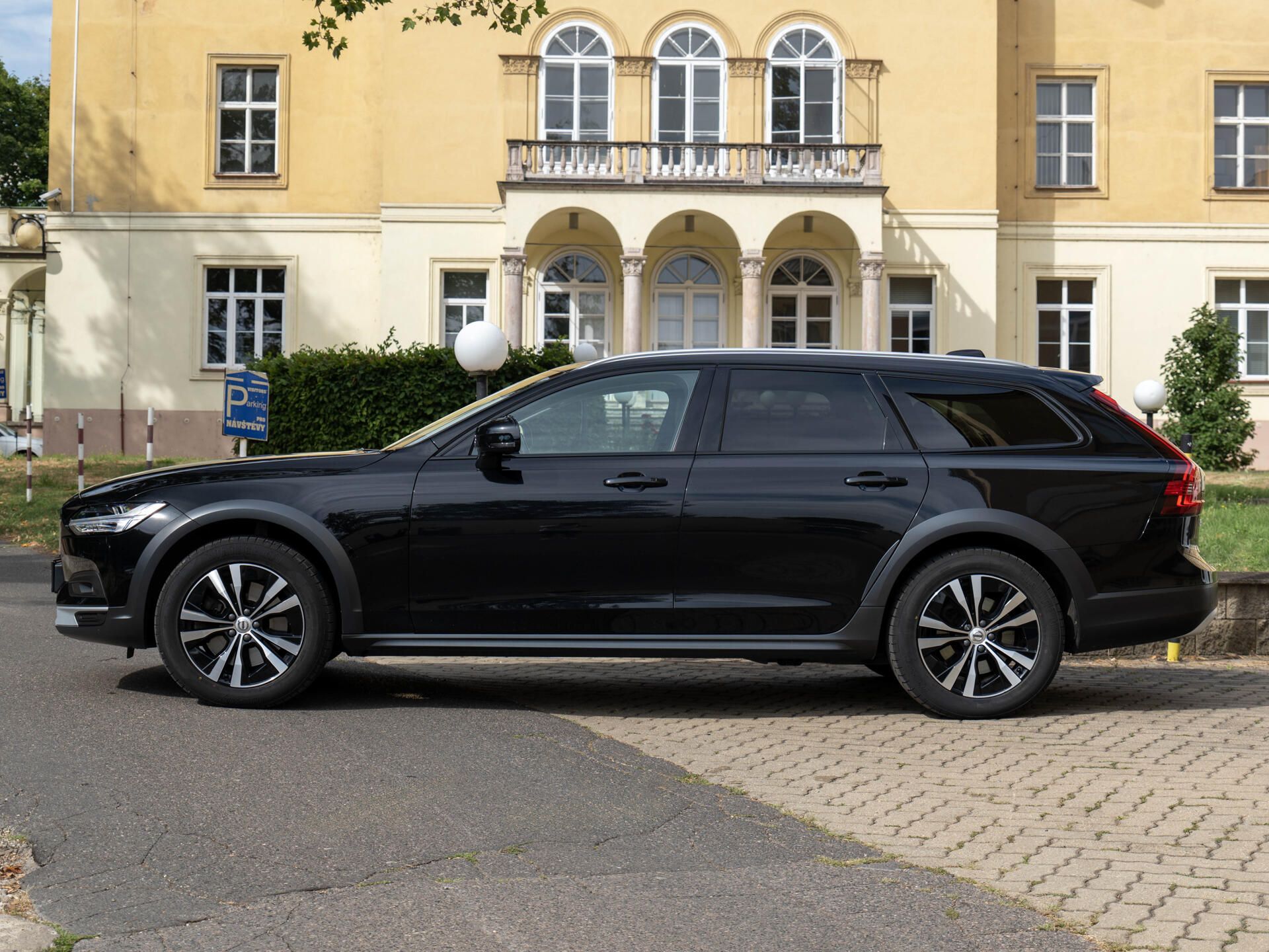 Volvo V90, CC B5 Diesel 173kW H/K Záruka - fotka 4