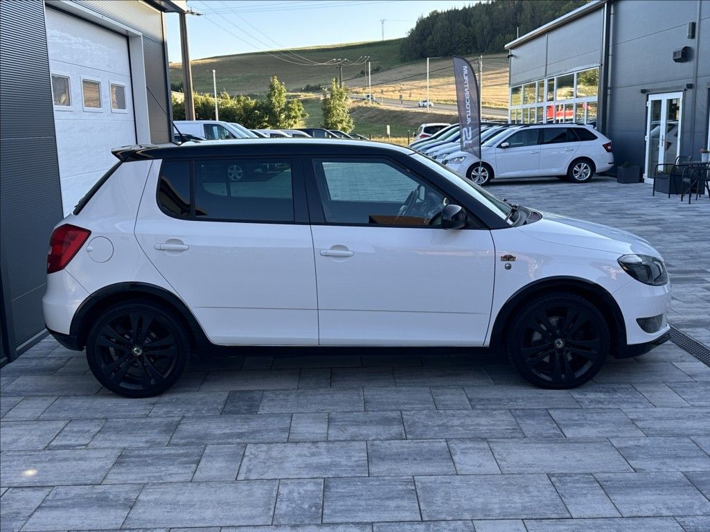 Škoda Fabia, 1,2 TSI 105PS  Monte Carlo - fotka 6
