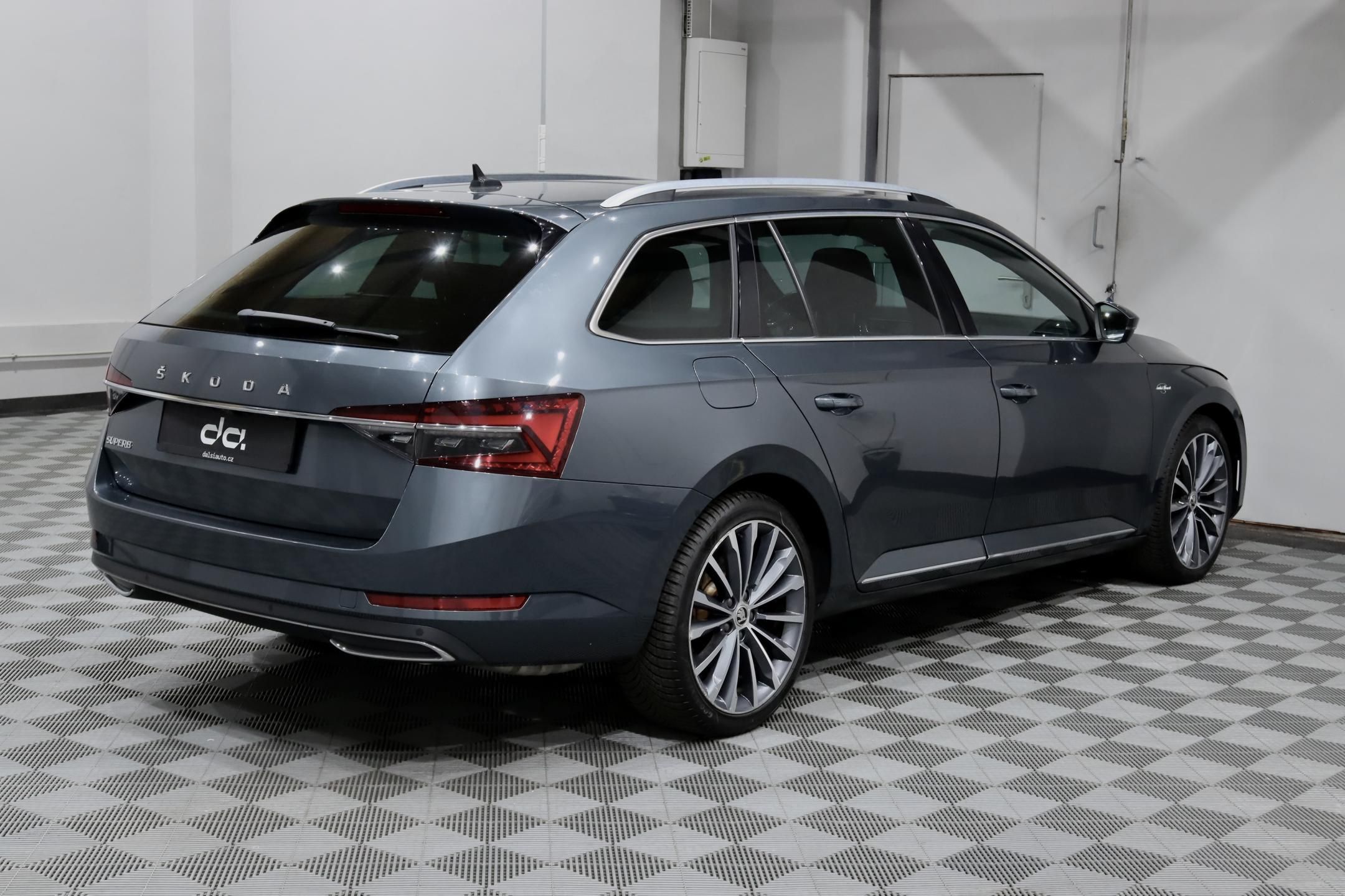 Škoda Superb, 3 FL 2.0 TSI 140 kW DSG L&K - fotka 6