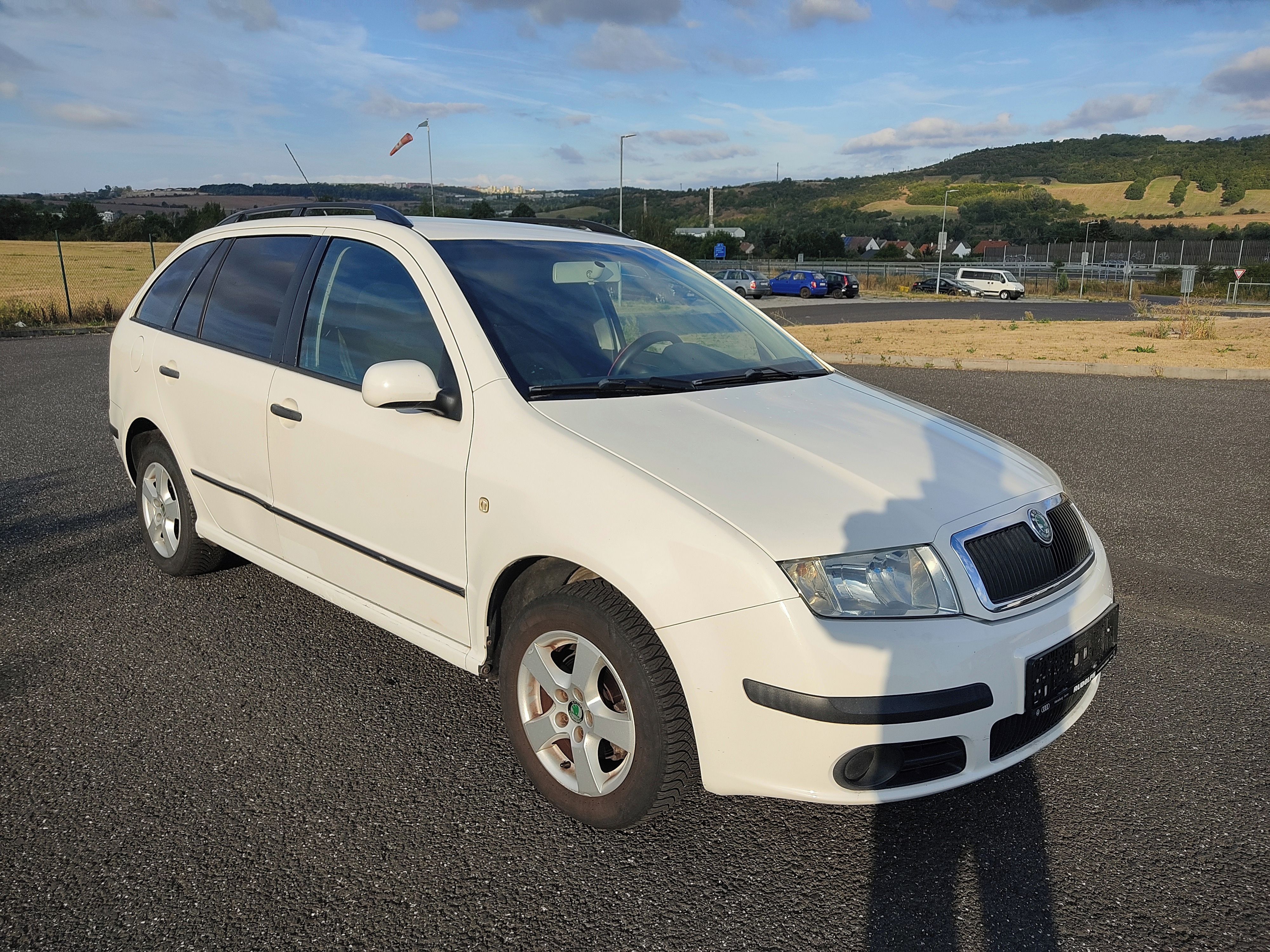 Škoda Fabia, 1.9 SDI-Servisováno.Klima. - fotka 3