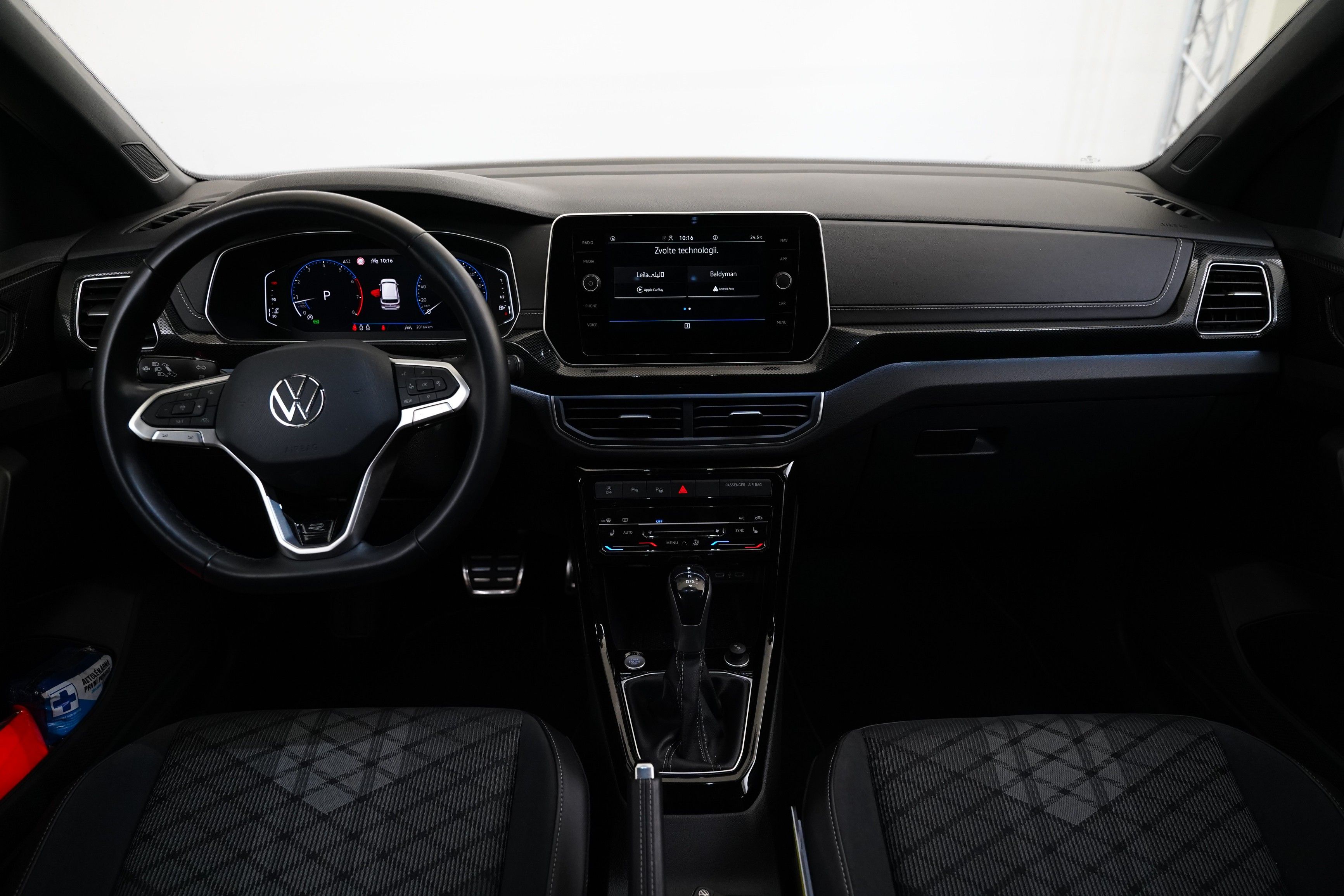 Volkswagen T-Cross, 1.5 TSI 110 kW DSG R-Line - fotka 5