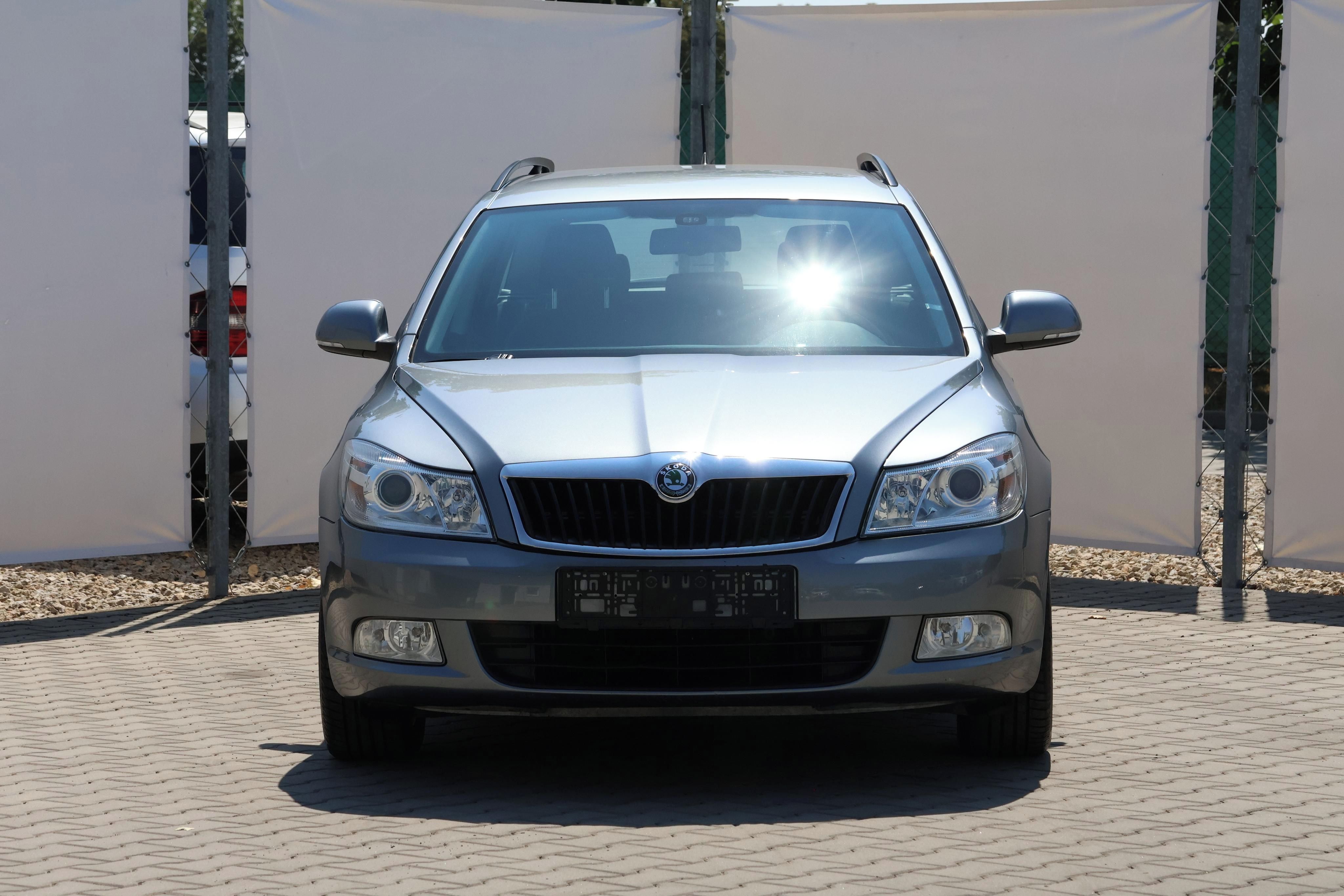 Škoda Octavia, 1.6TDI*77kW*1MAJ*163.197KM* - fotka 2