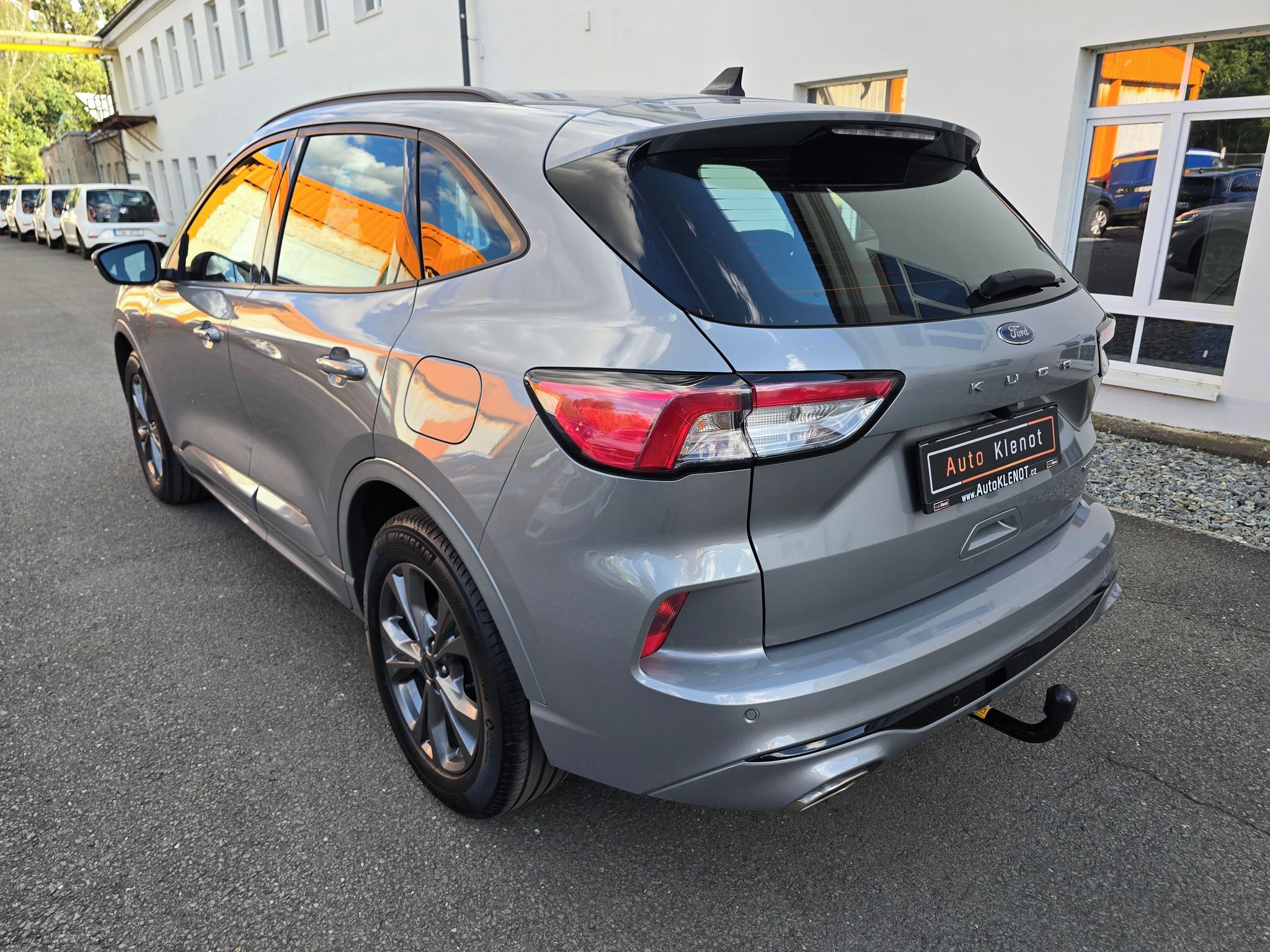 Ford Kuga, 2.5 140kW 4x4 AWD ST-LINE -DPH - fotka 5