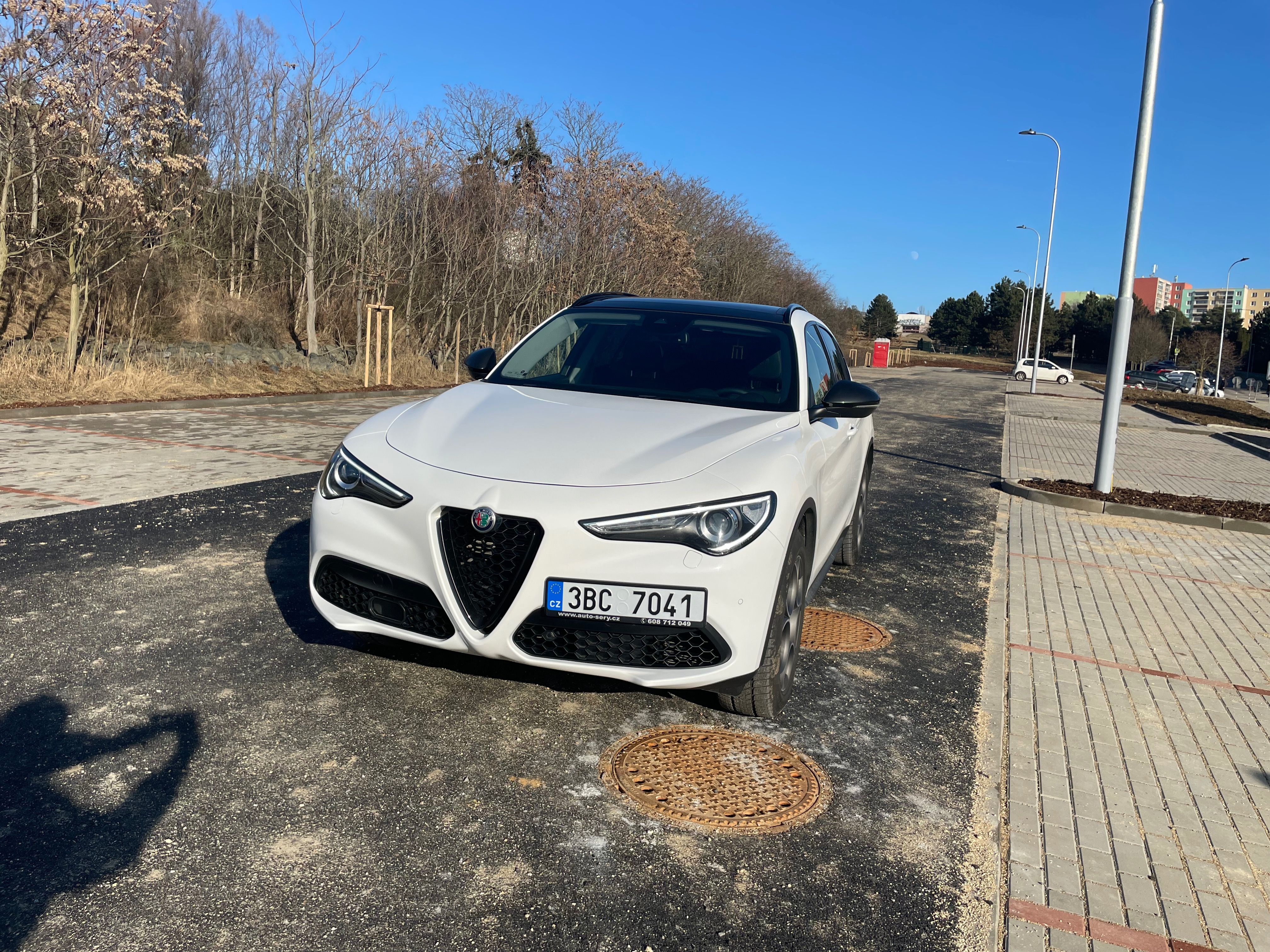 Alfa Romeo Stelvio, Alfa Romeo Stelvio 2.0 Turbo 2 - fotka 2