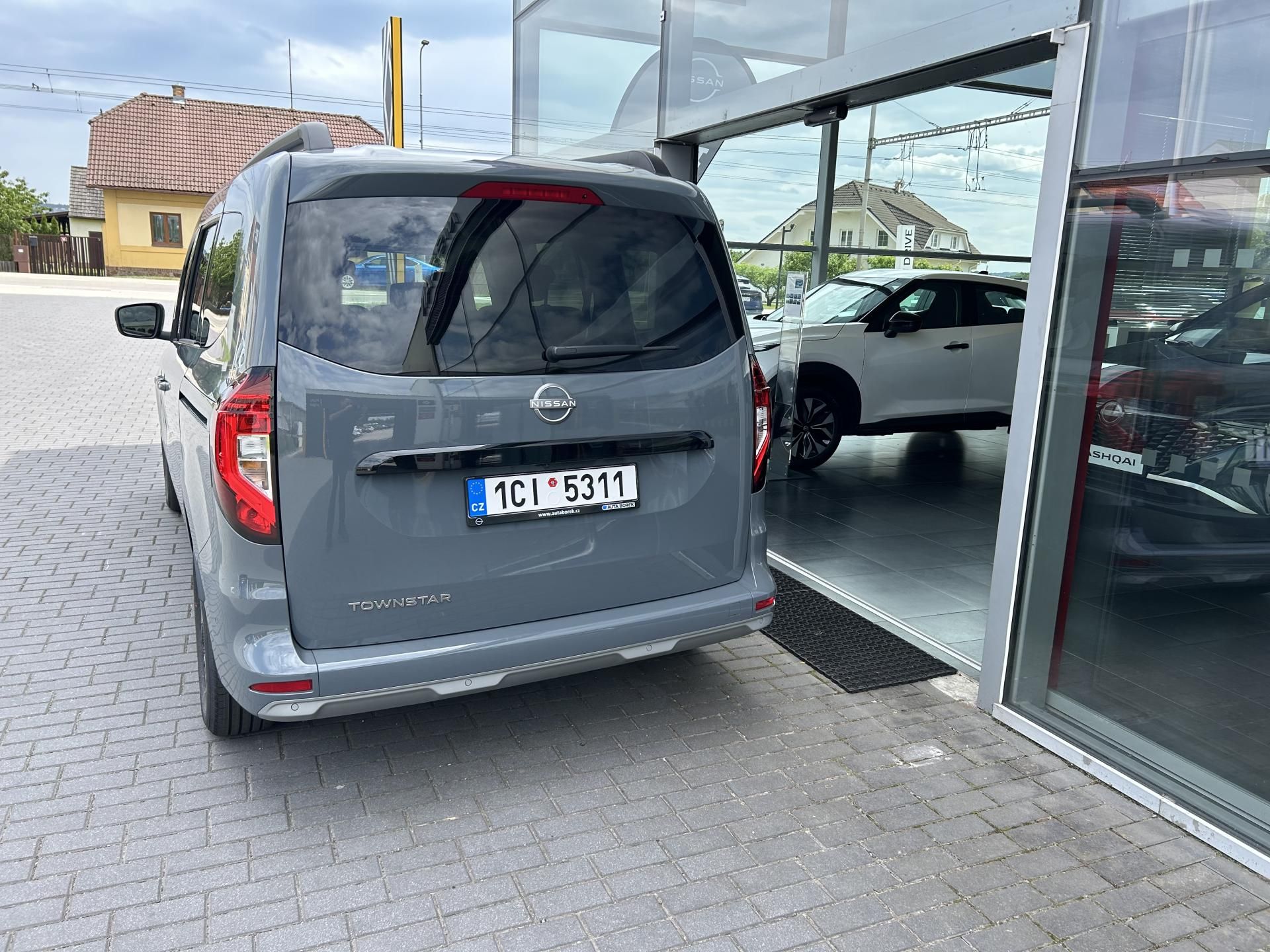 Nissan Townstar, TEKNA L2 1.3T 131K Automat - fotka 5