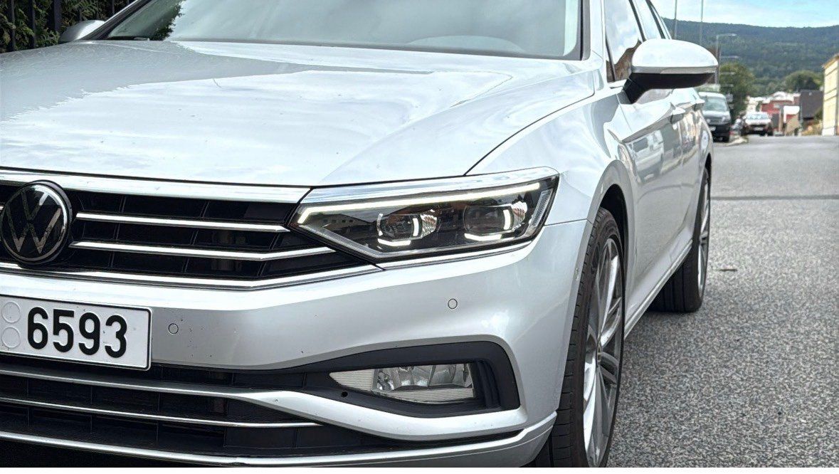 Volkswagen Passat, 2.0 TDI 147kW DSG virtual - fotka 2