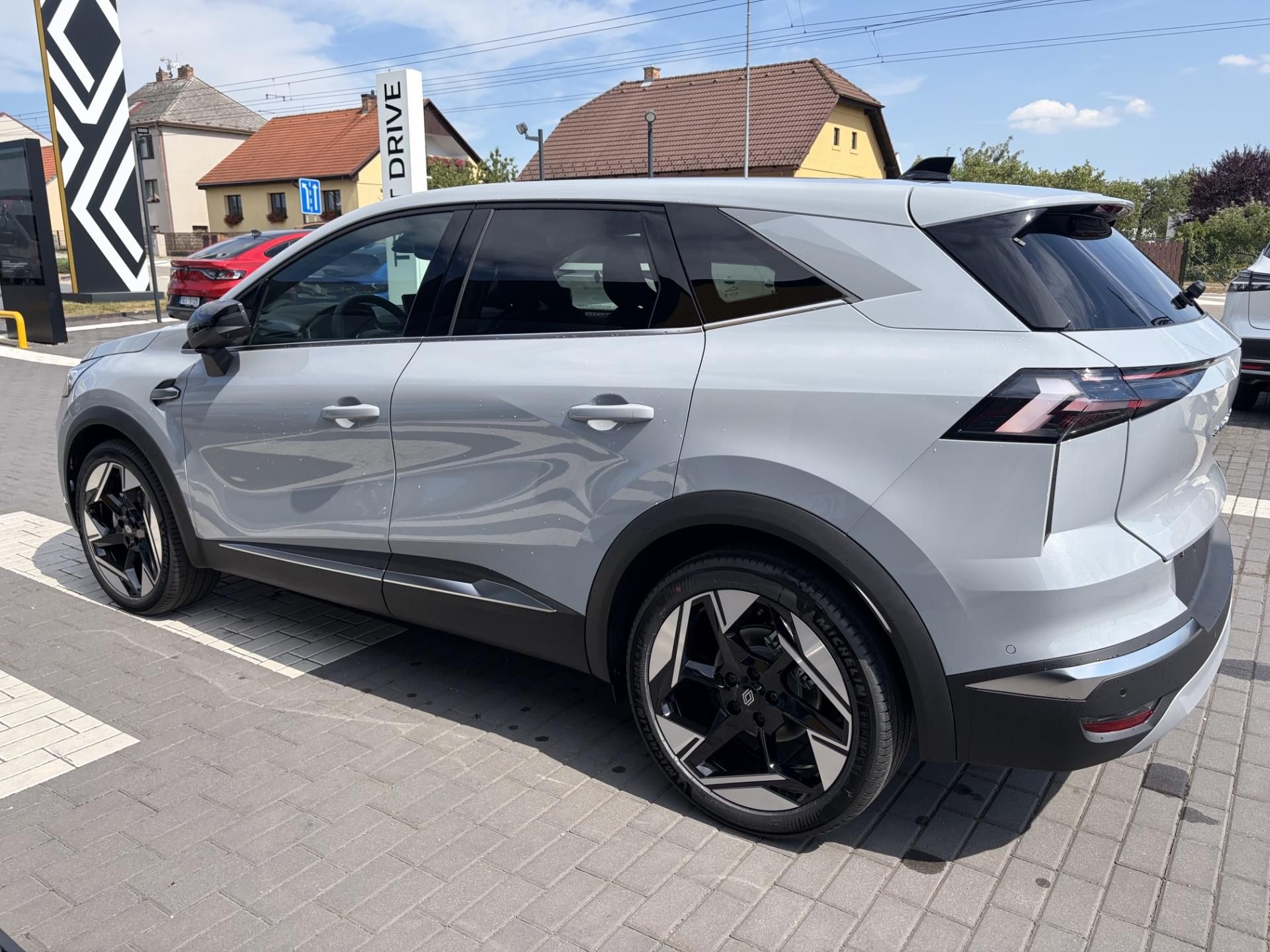 Renault Symbioz, iconic full hybrid E-Tech 160 - fotka 5