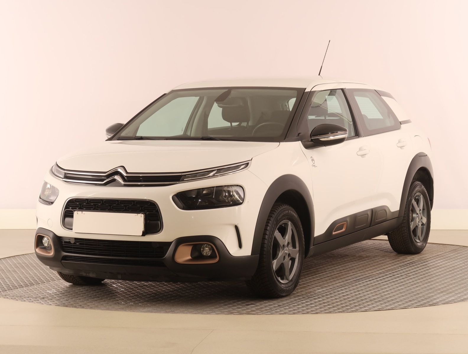 Citroën C4 Cactus, 1.2 PureTech, Serv.kniha, Navi - fotka 3